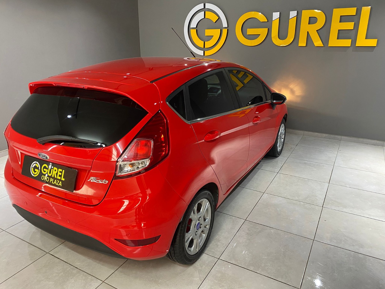 2015 Benzin + LPG Manuel Ford Fiesta Kırmızı Gürel Tasarım Aksesuar Otomotiv San. Tic. Ltd. Şti.