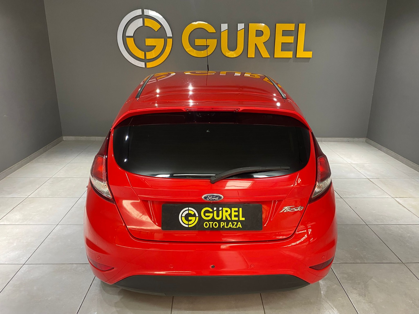 2015 Benzin + LPG Manuel Ford Fiesta Kırmızı Gürel Tasarım Aksesuar Otomotiv San. Tic. Ltd. Şti.