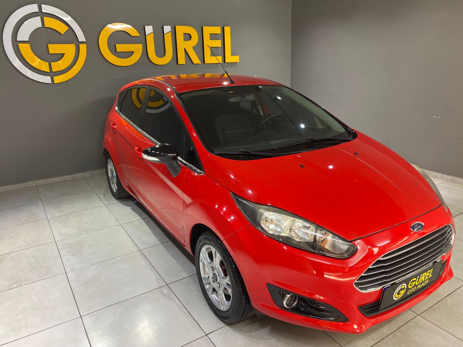 2015 Benzin + LPG Manuel Ford Fiesta Kırmızı Gürel Tasarım Aksesuar Otomotiv San. Tic. Ltd. Şti.