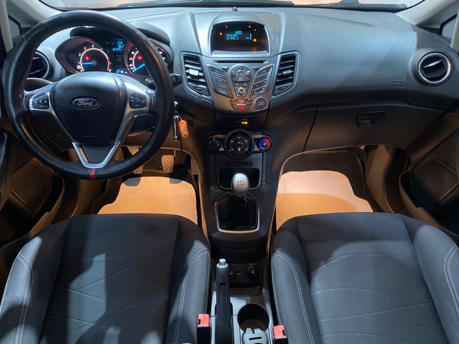 2015 Benzin + LPG Manuel Ford Fiesta Kırmızı Gürel Tasarım Aksesuar Otomotiv San. Tic. Ltd. Şti.
