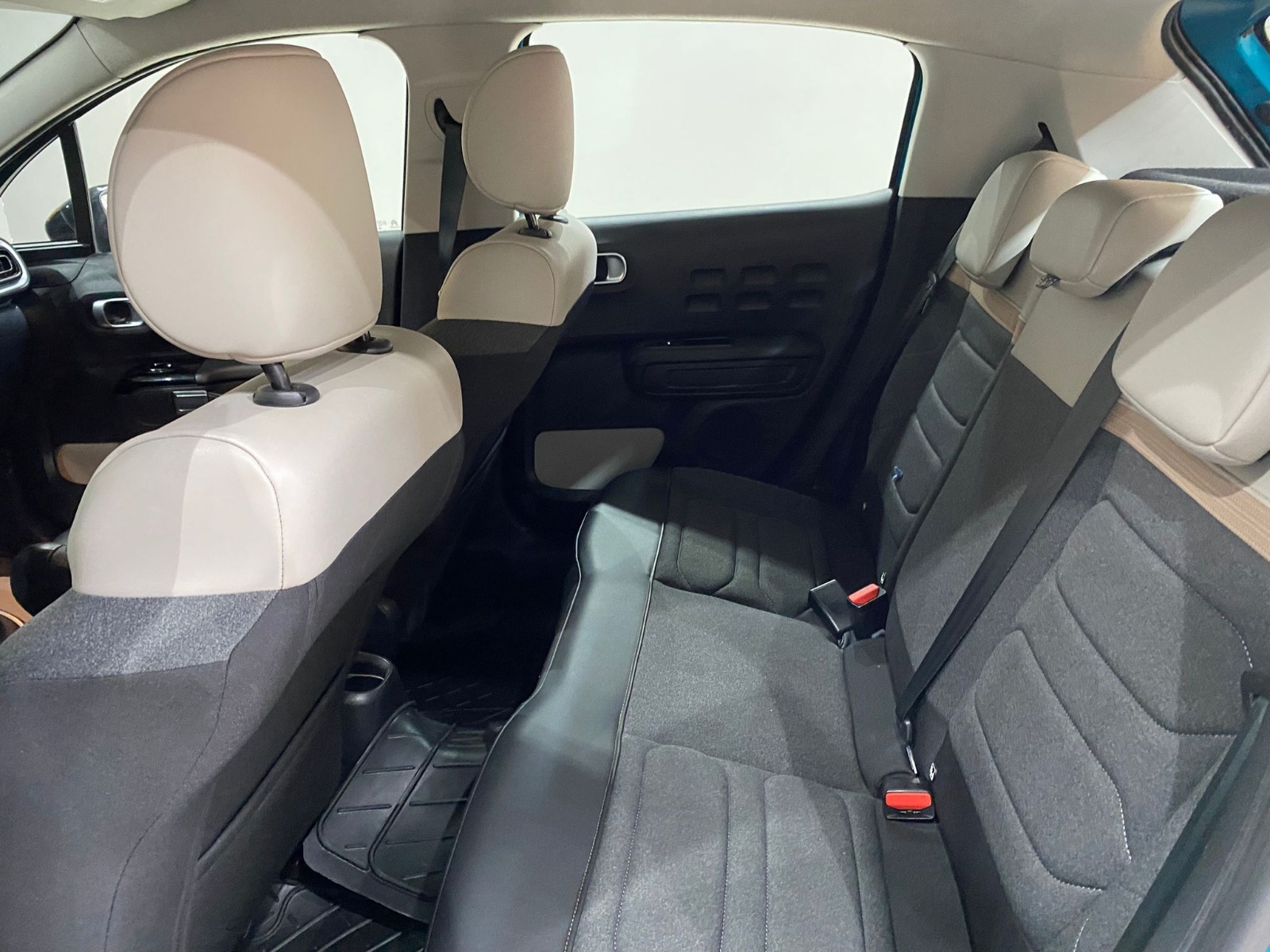 2023 Benzin Manuel Citroen C3 Mavi Gürel Tasarım Aksesuar Otomotiv San. Tic. Ltd. Şti.