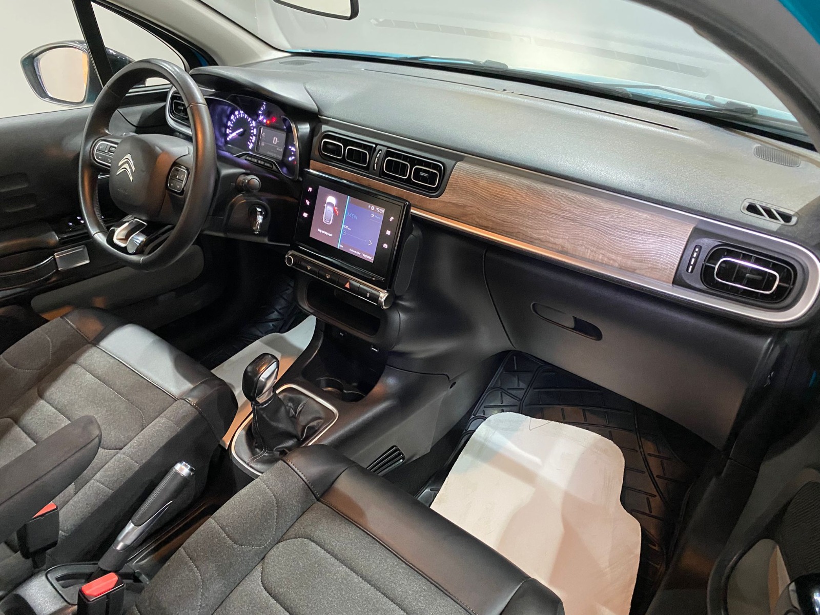 2023 Benzin Manuel Citroen C3 Mavi Gürel Tasarım Aksesuar Otomotiv San. Tic. Ltd. Şti.