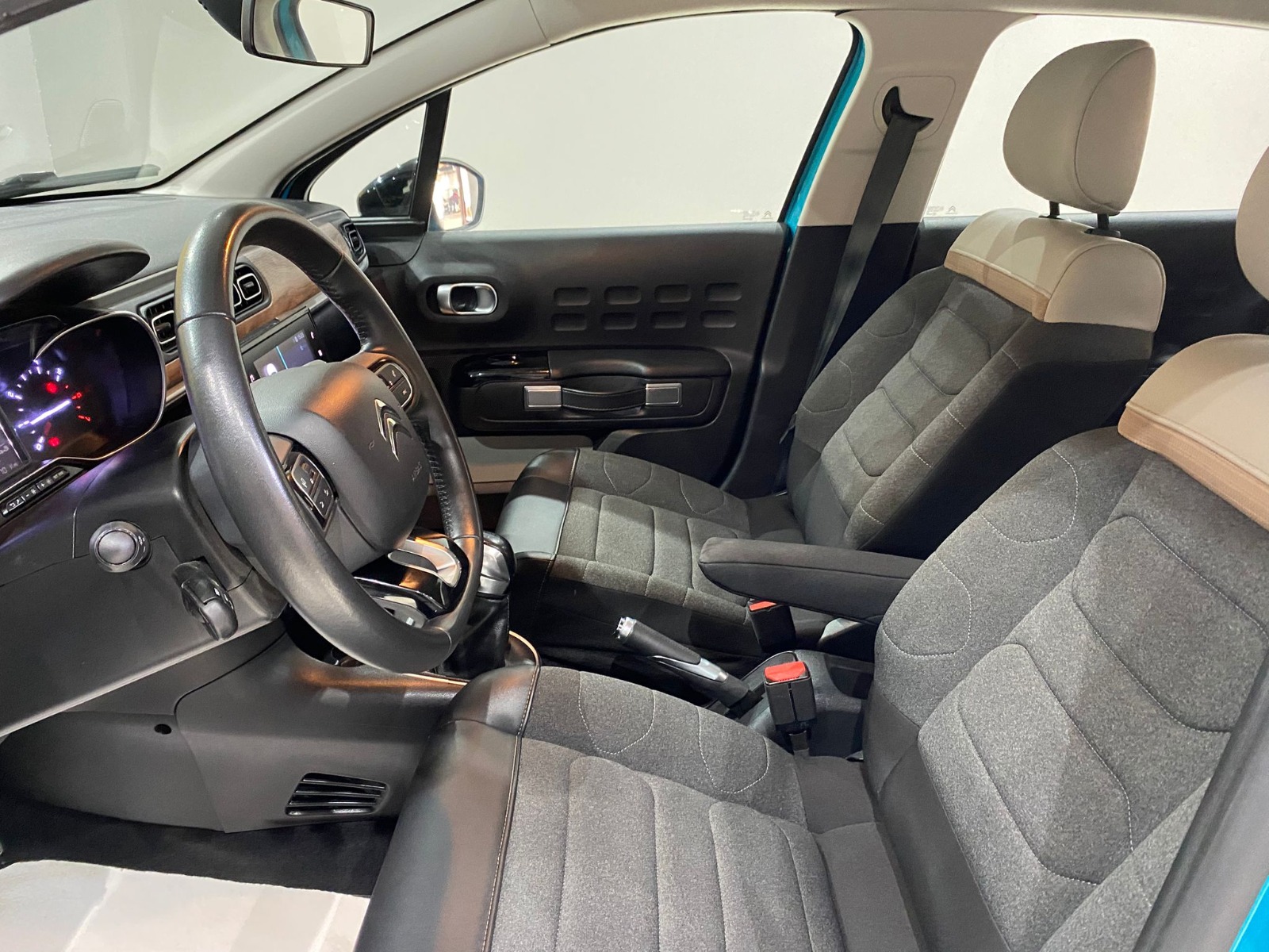 2023 Benzin Manuel Citroen C3 Mavi Gürel Tasarım Aksesuar Otomotiv San. Tic. Ltd. Şti.