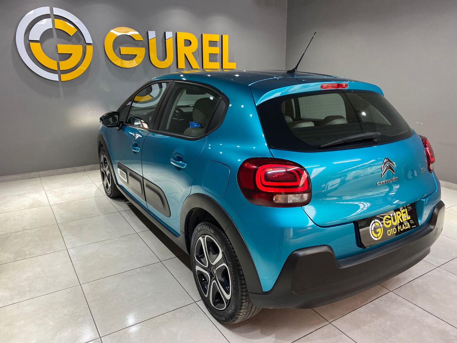 2023 Benzin Manuel Citroen C3 Mavi Gürel Tasarım Aksesuar Otomotiv San. Tic. Ltd. Şti.
