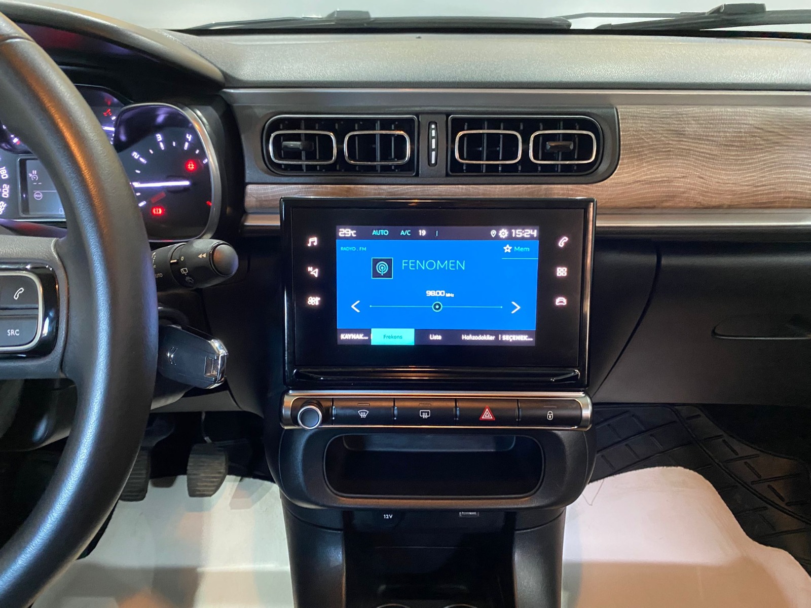 2023 Benzin Manuel Citroen C3 Mavi Gürel Tasarım Aksesuar Otomotiv San. Tic. Ltd. Şti.