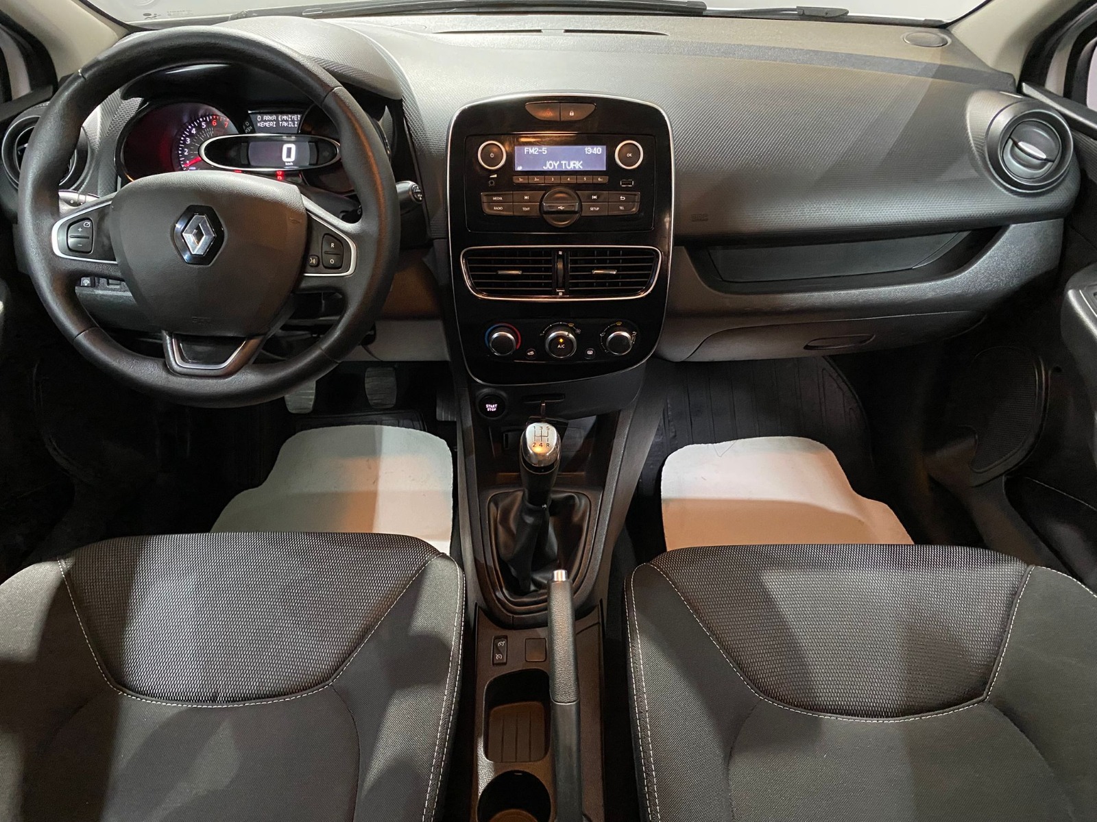 2017 Benzin Manuel Renault Clio Beyaz Gürel Tasarım Aksesuar Otomotiv San. Tic. Ltd. Şti.