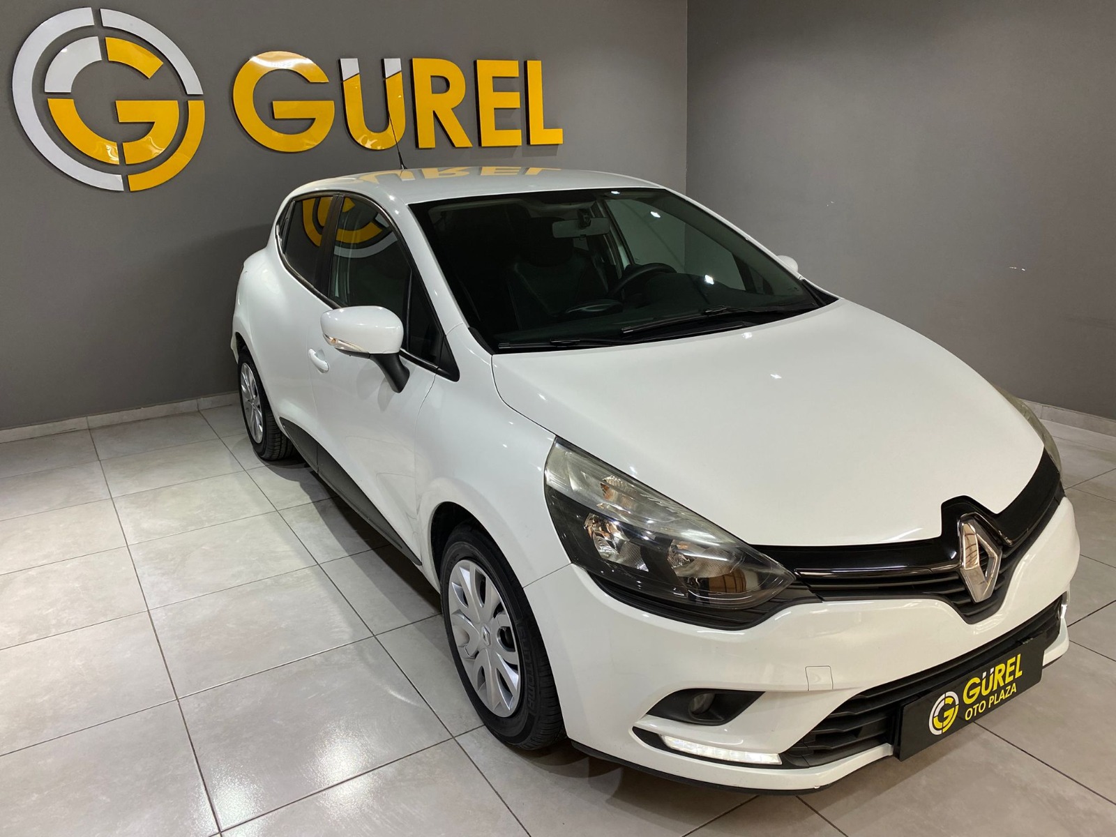 2017 Benzin Manuel Renault Clio Beyaz Gürel Tasarım Aksesuar Otomotiv San. Tic. Ltd. Şti.