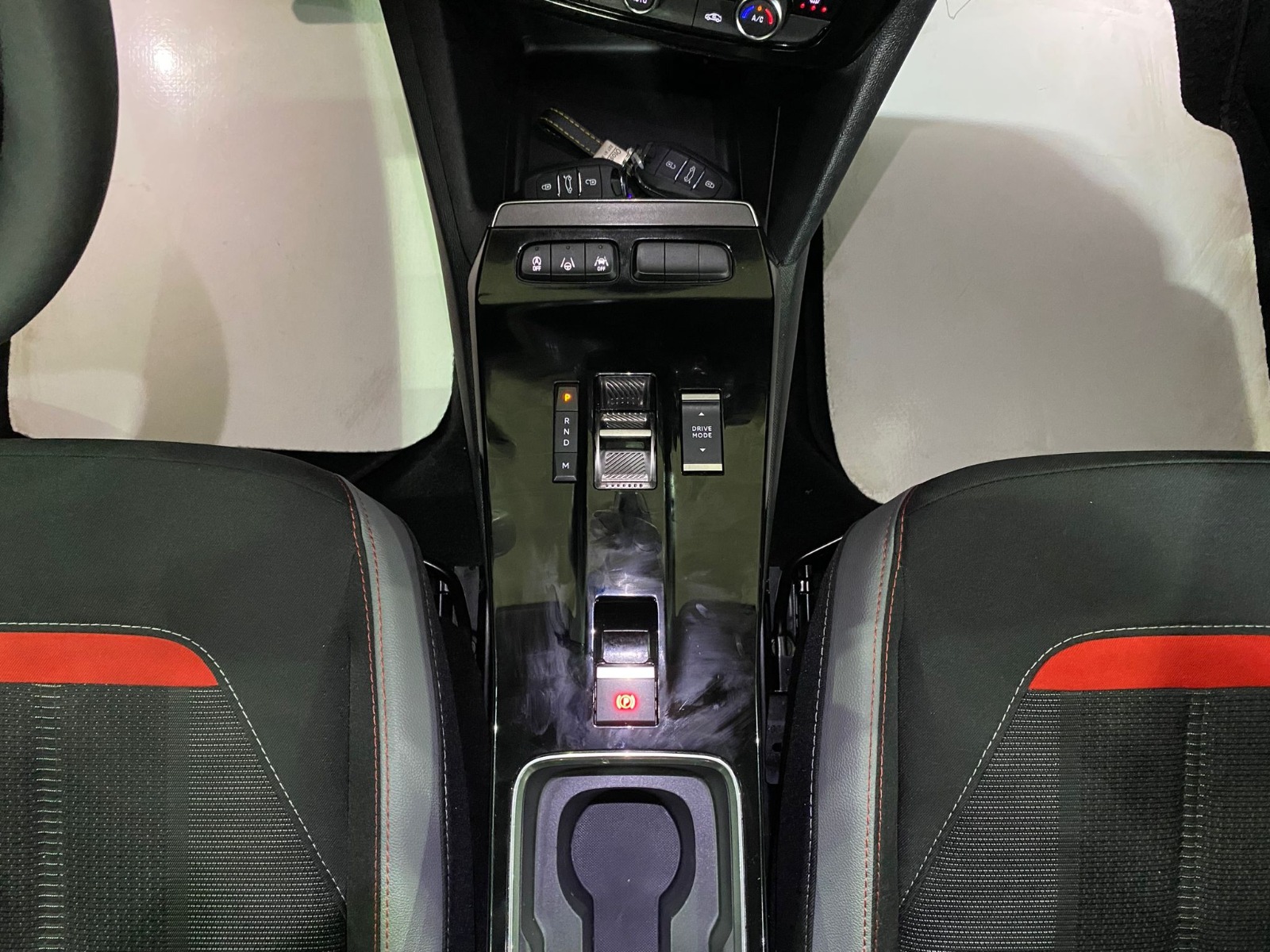 2024 Benzin Otomatik Opel Mokka Siyah Gürel Tasarım Aksesuar Otomotiv San. Tic. Ltd. Şti.
