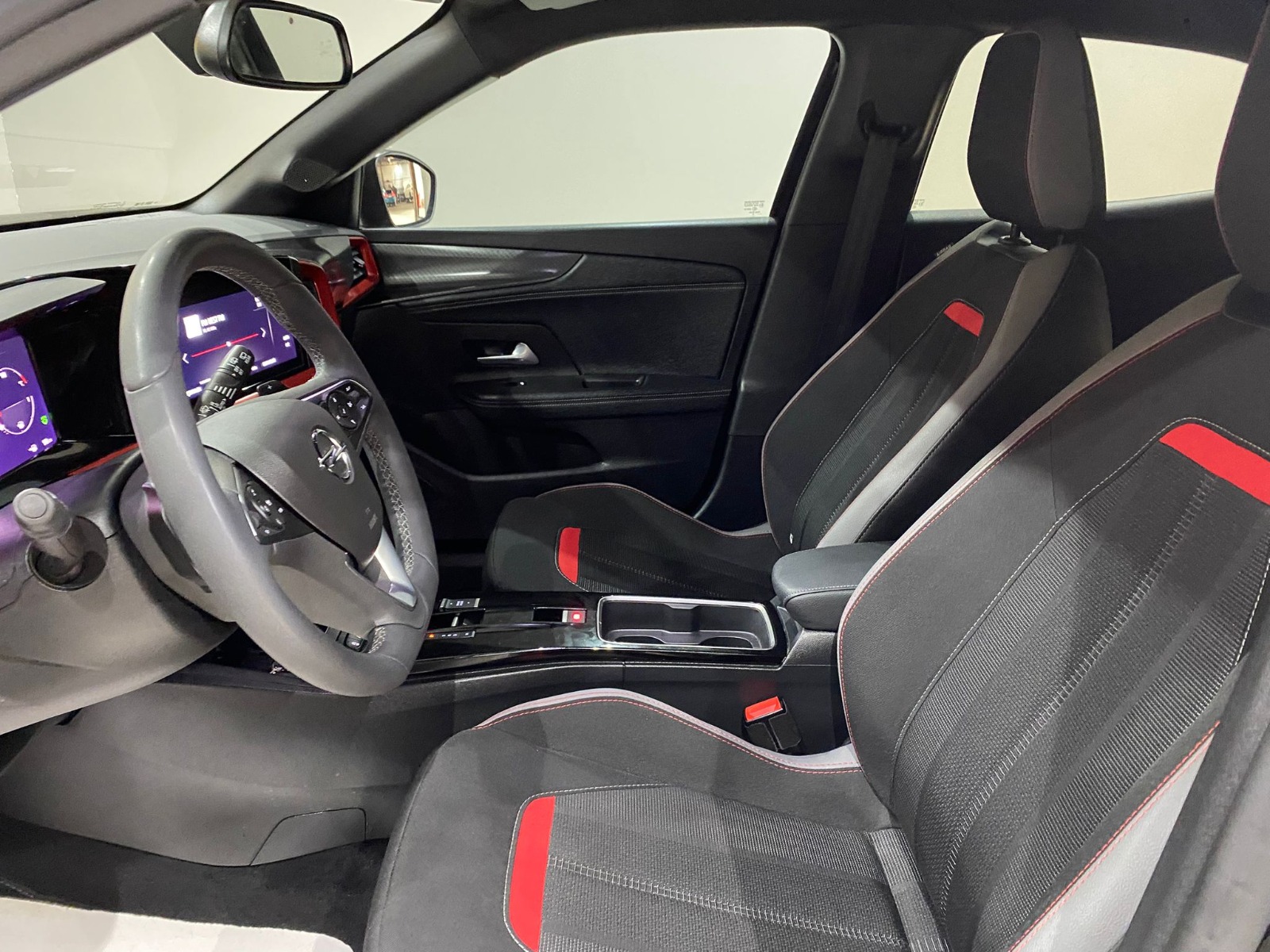 2024 Benzin Otomatik Opel Mokka Siyah Gürel Tasarım Aksesuar Otomotiv San. Tic. Ltd. Şti.