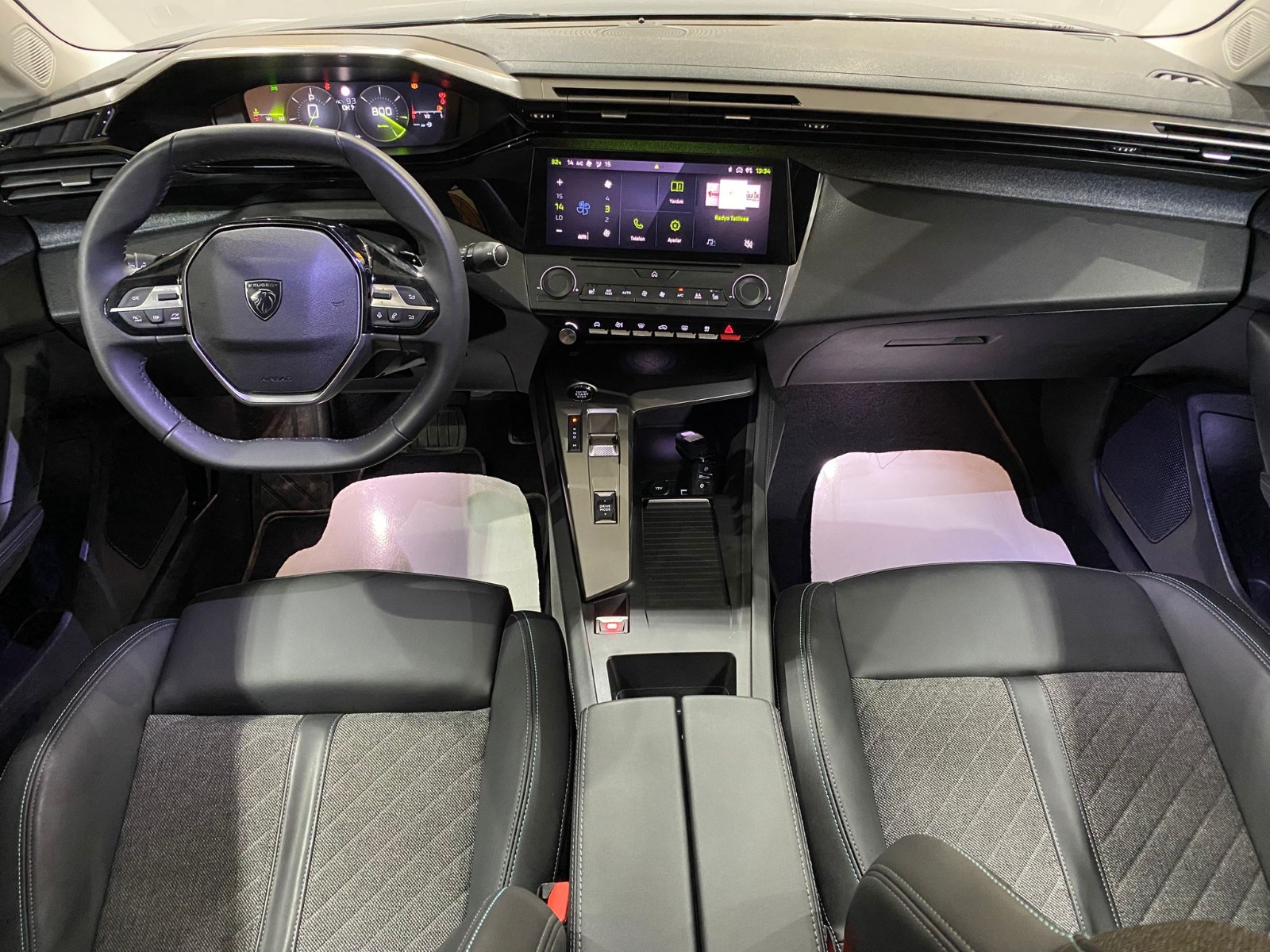 2023 Benzin Otomatik Peugeot 408 Gri Gürel Tasarım Aksesuar Otomotiv San. Tic. Ltd. Şti.