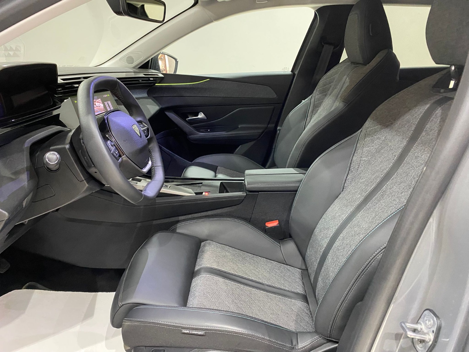 2023 Benzin Otomatik Peugeot 408 Gri Gürel Tasarım Aksesuar Otomotiv San. Tic. Ltd. Şti.