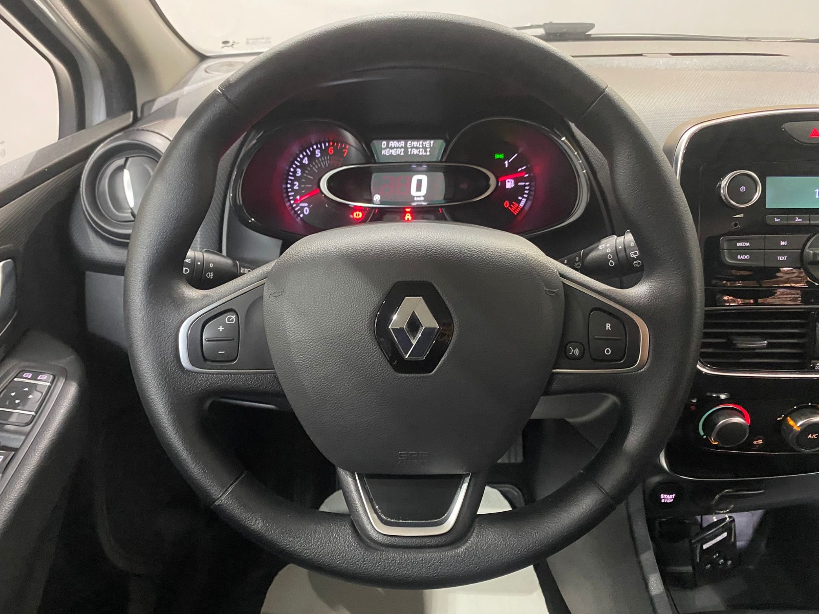 2020 Benzin Manuel Renault Clio Beyaz Gürel Tasarım Aksesuar Otomotiv San. Tic. Ltd. Şti.