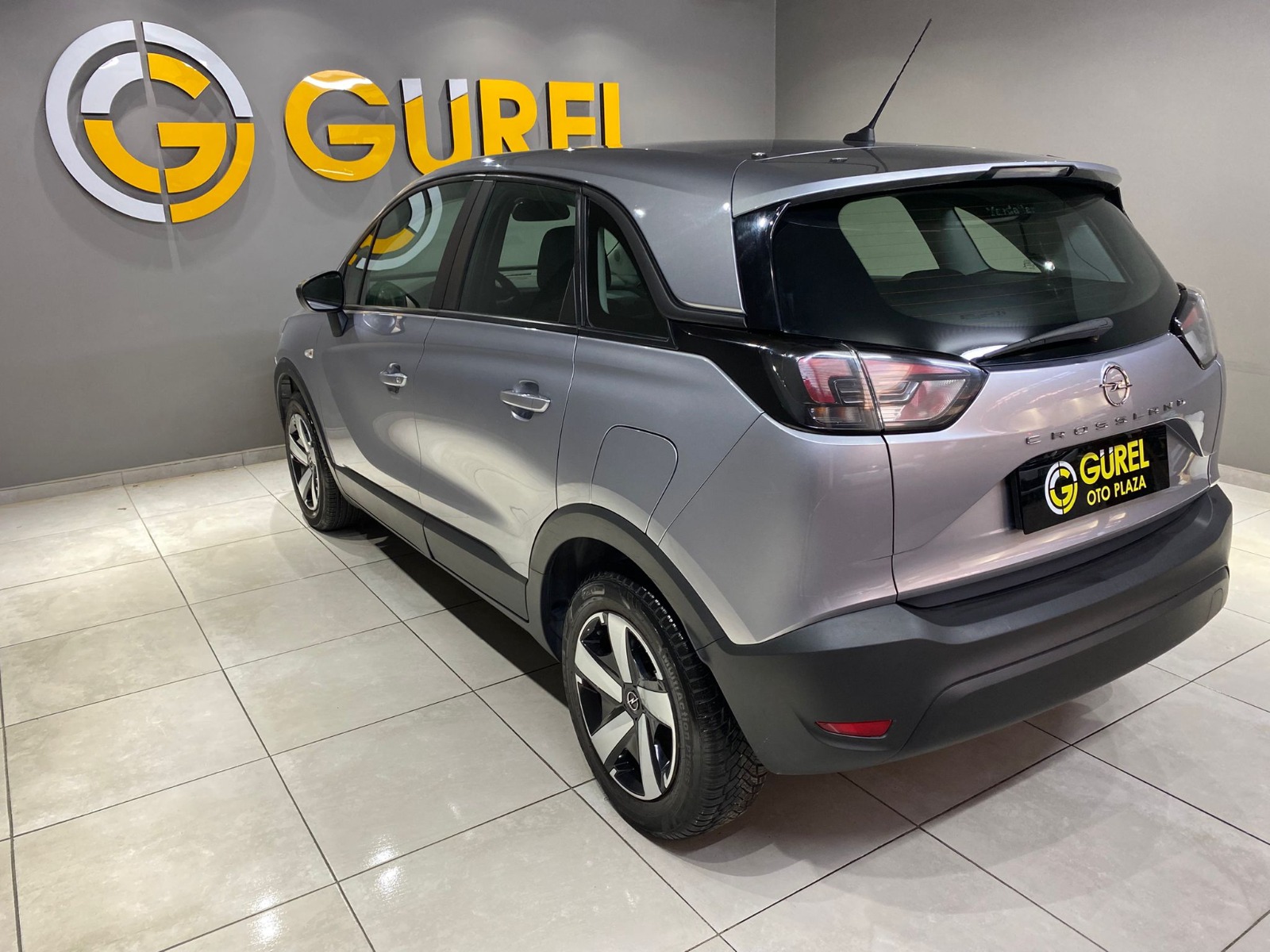 2022 Benzin Manuel Opel Crossland Gümüş Gri Gürel Tasarım Aksesuar Otomotiv San. Tic. Ltd. Şti.