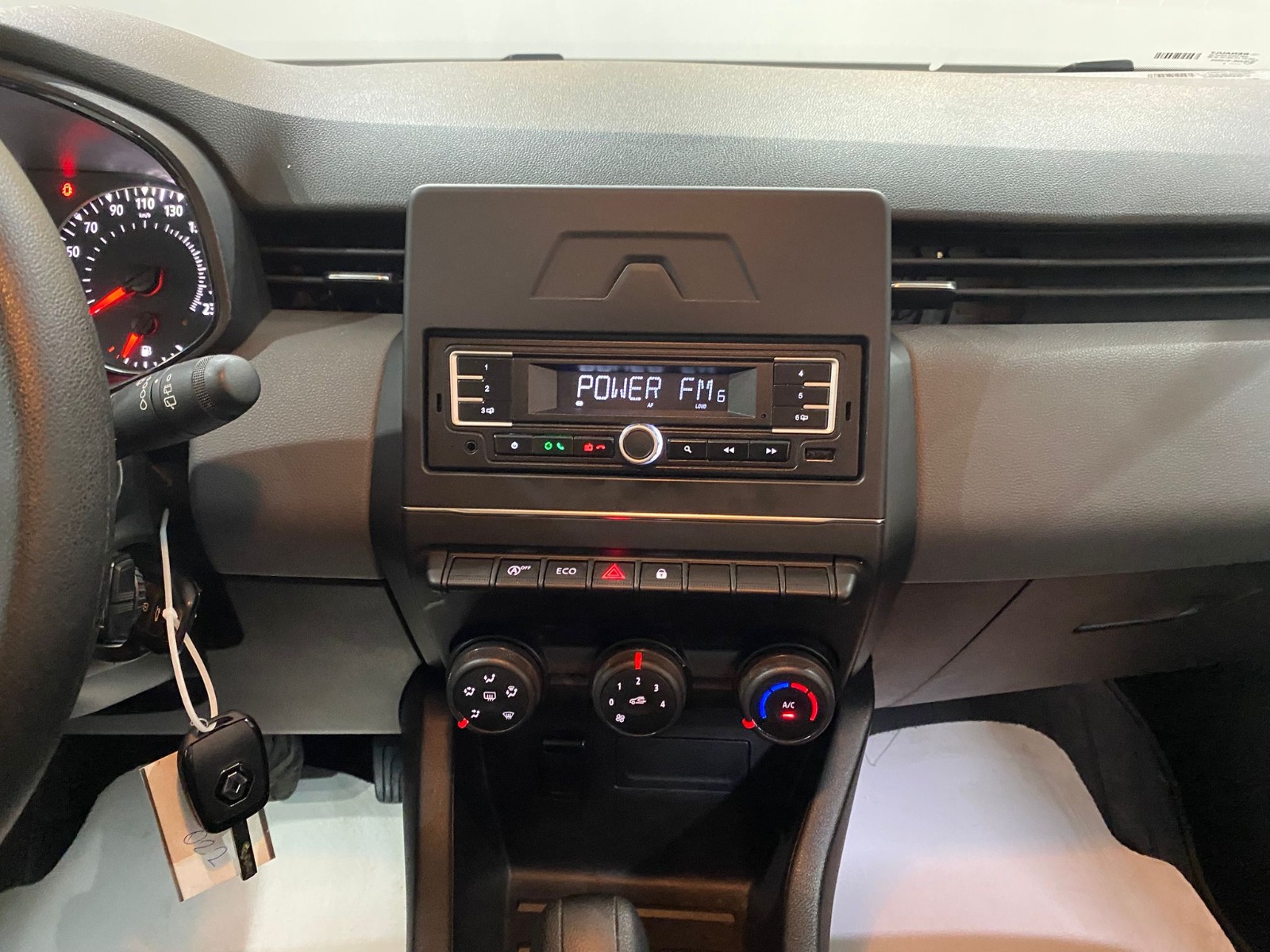 2022 Benzin Otomatik Renault Clio Beyaz Gürel Tasarım Aksesuar Otomotiv San. Tic. Ltd. Şti.
