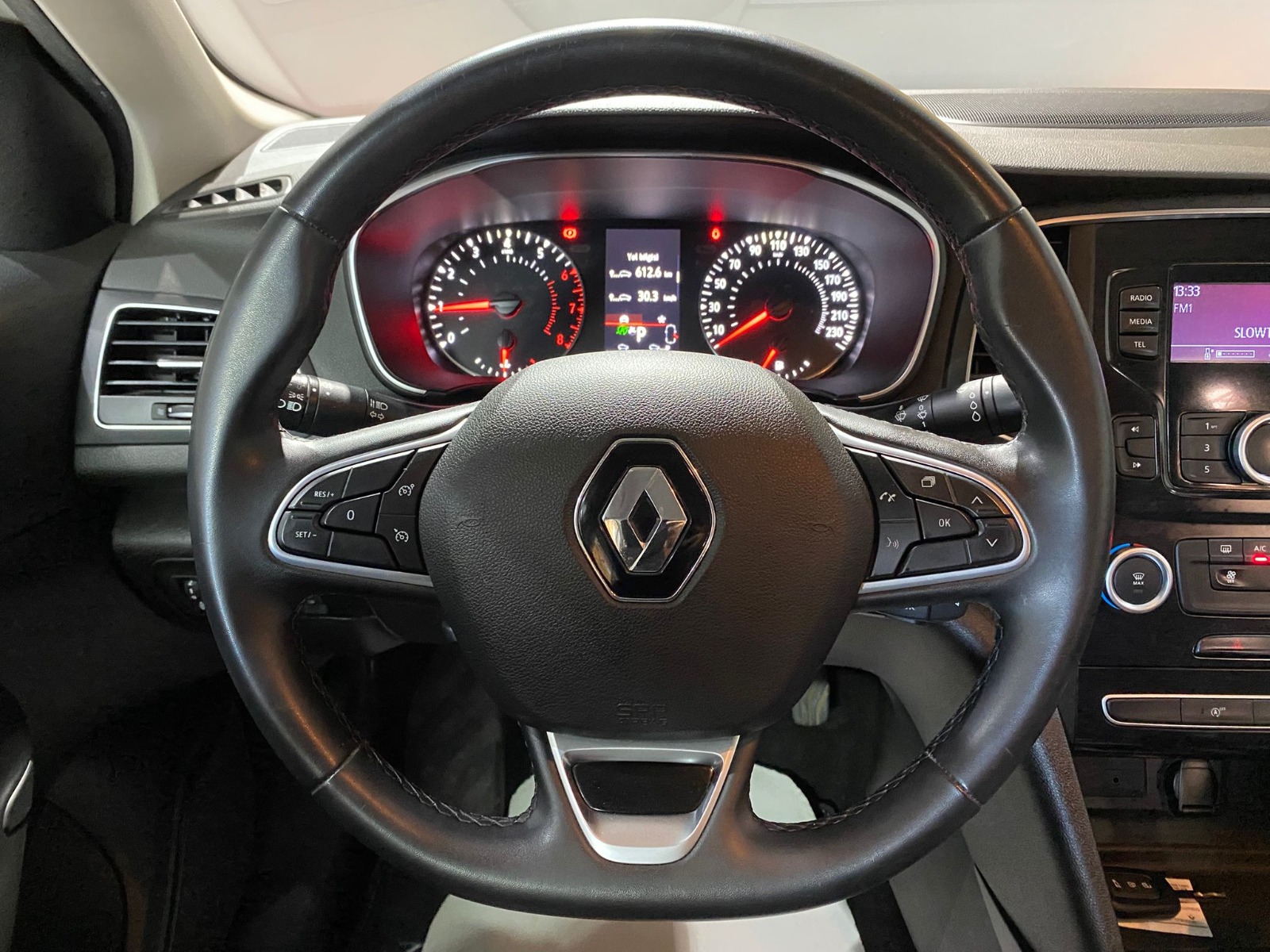 2021 Benzin Otomatik Renault Megane Beyaz Gürel Tasarım Aksesuar Otomotiv San. Tic. Ltd. Şti.