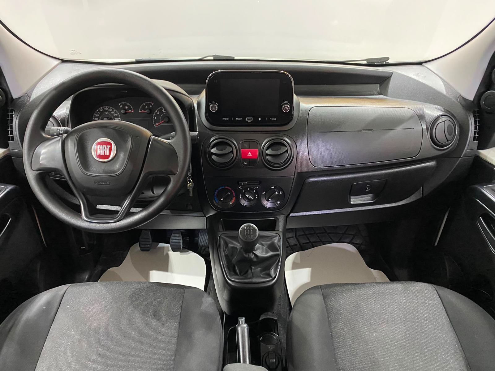 2024 Dizel Manuel Fiat Fiorino Combi Beyaz Gürel Tasarım Aksesuar Otomotiv San. Tic. Ltd. Şti.