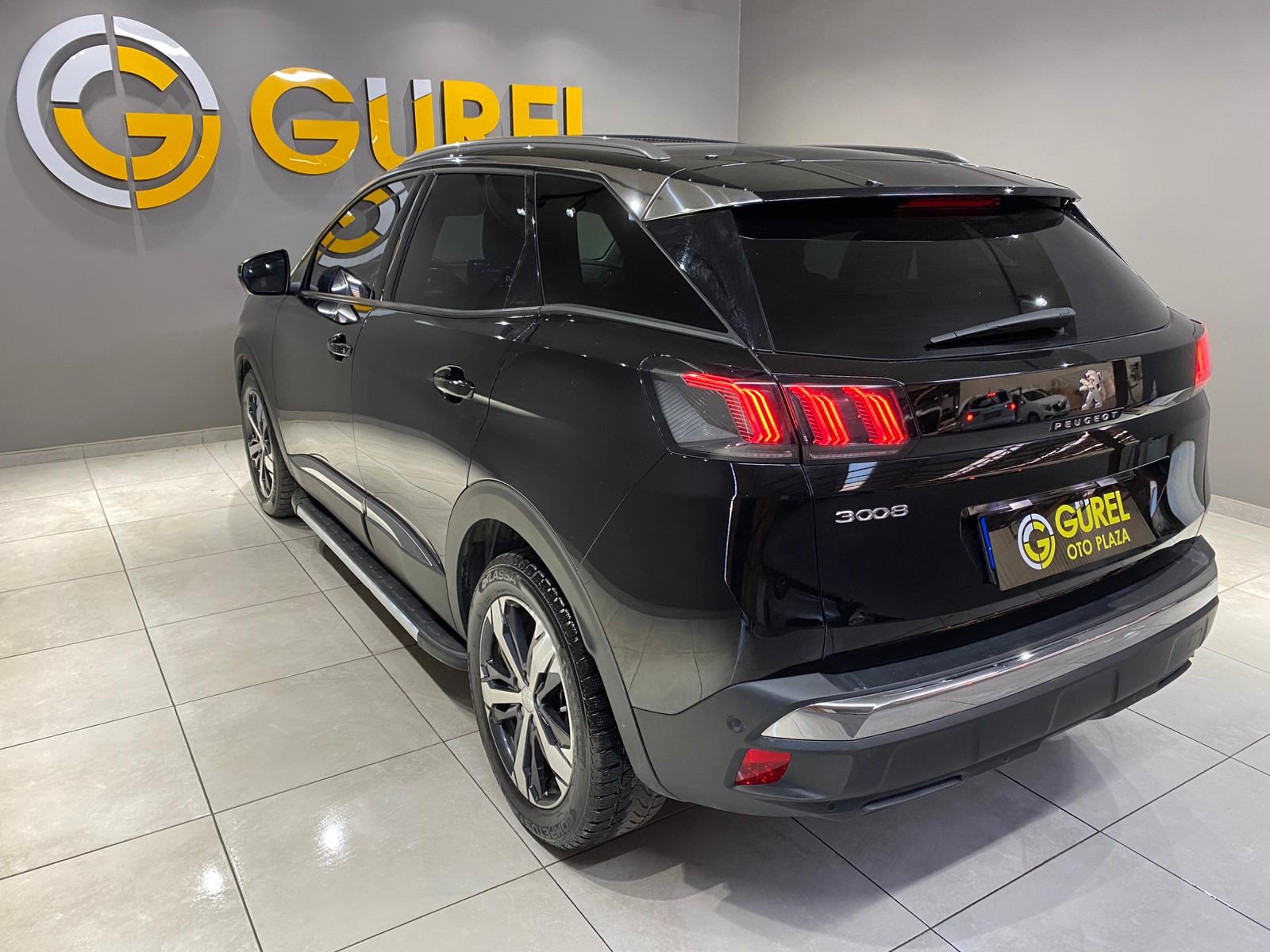 2022 Dizel Otomatik Peugeot 3008 Siyah Gürel Tasarım Aksesuar Otomotiv San. Tic. Ltd. Şti.