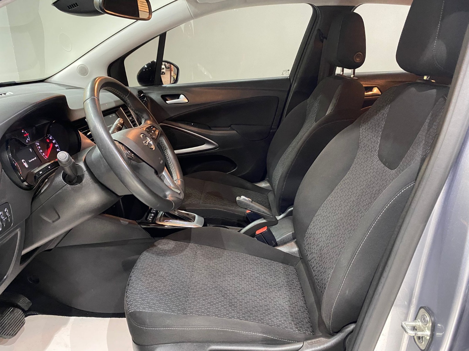 2022 Benzin Otomatik Opel Crossland Gri Gürel Tasarım Aksesuar Otomotiv San. Tic. Ltd. Şti.