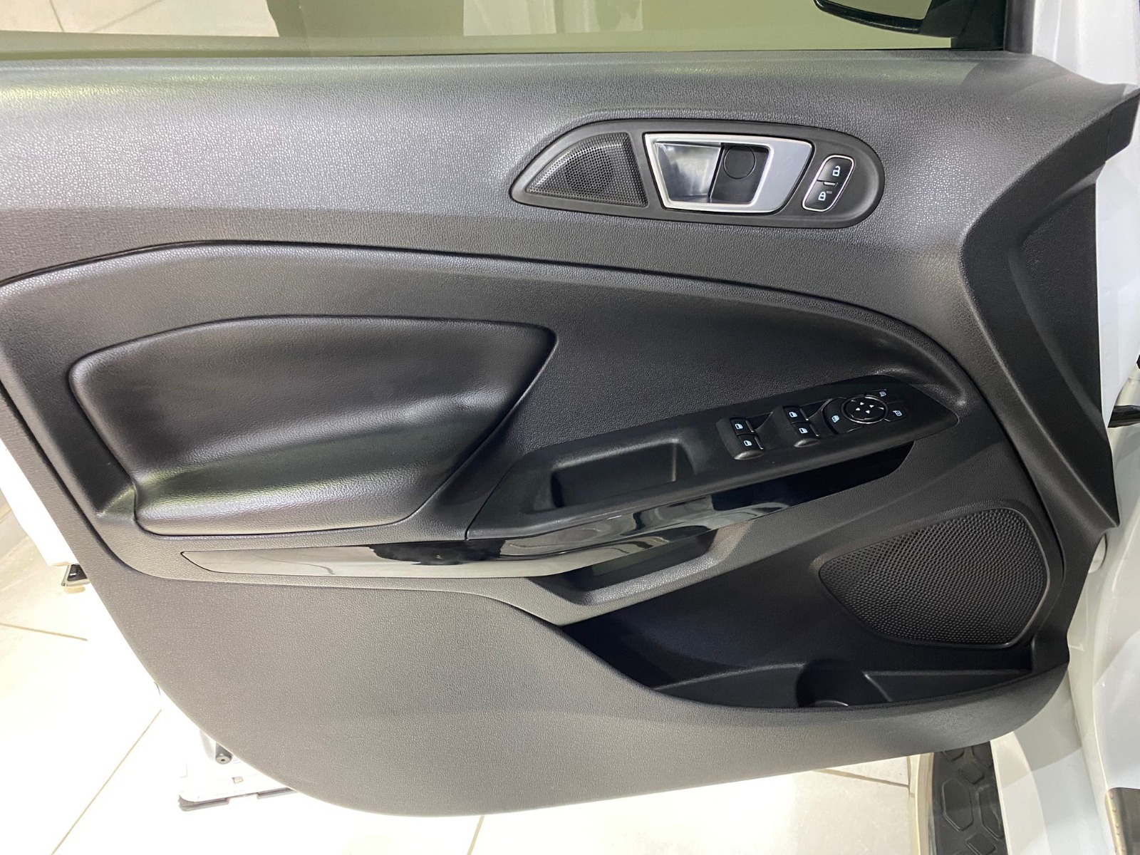 2020 Benzin Otomatik Ford EcoSport Beyaz Gürel Tasarım Aksesuar Otomotiv San. Tic. Ltd. Şti.
