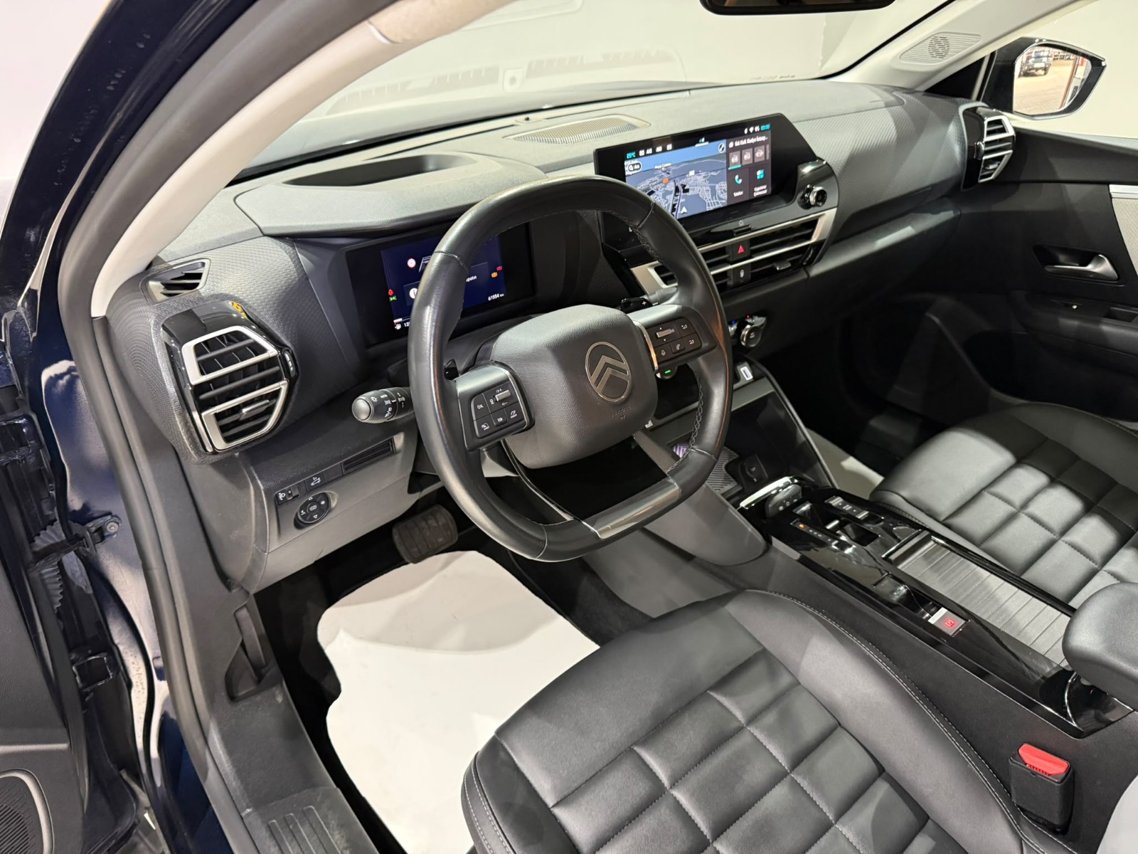 2025 Benzin Otomatik Citroen C4 X Lacivert Gürel Tasarım Aksesuar Otomotiv San. Tic. Ltd. Şti.