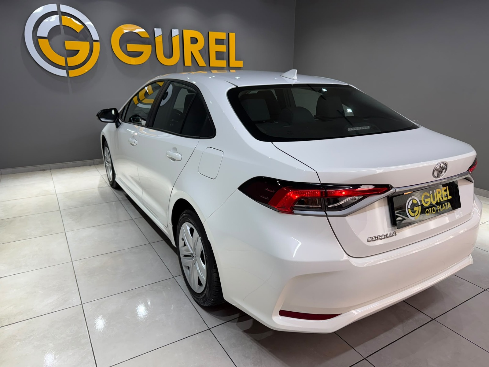 2026 Benzin Otomatik Toyota Corolla Beyaz Gürel Tasarım Aksesuar Otomotiv San. Tic. Ltd. Şti.
