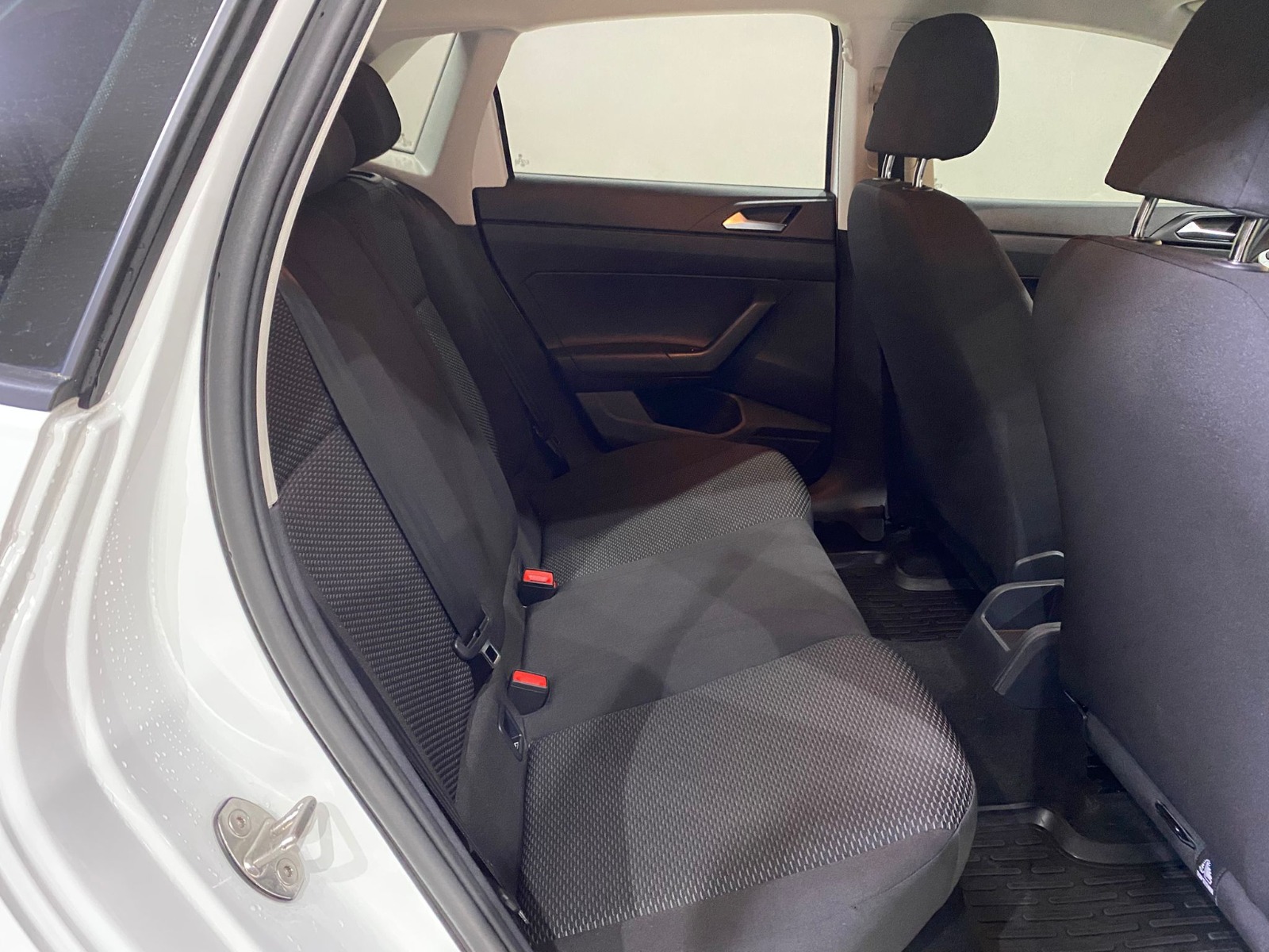 2022 Benzin Manuel Volkswagen Polo Beyaz Gürel Tasarım Aksesuar Otomotiv San. Tic. Ltd. Şti.