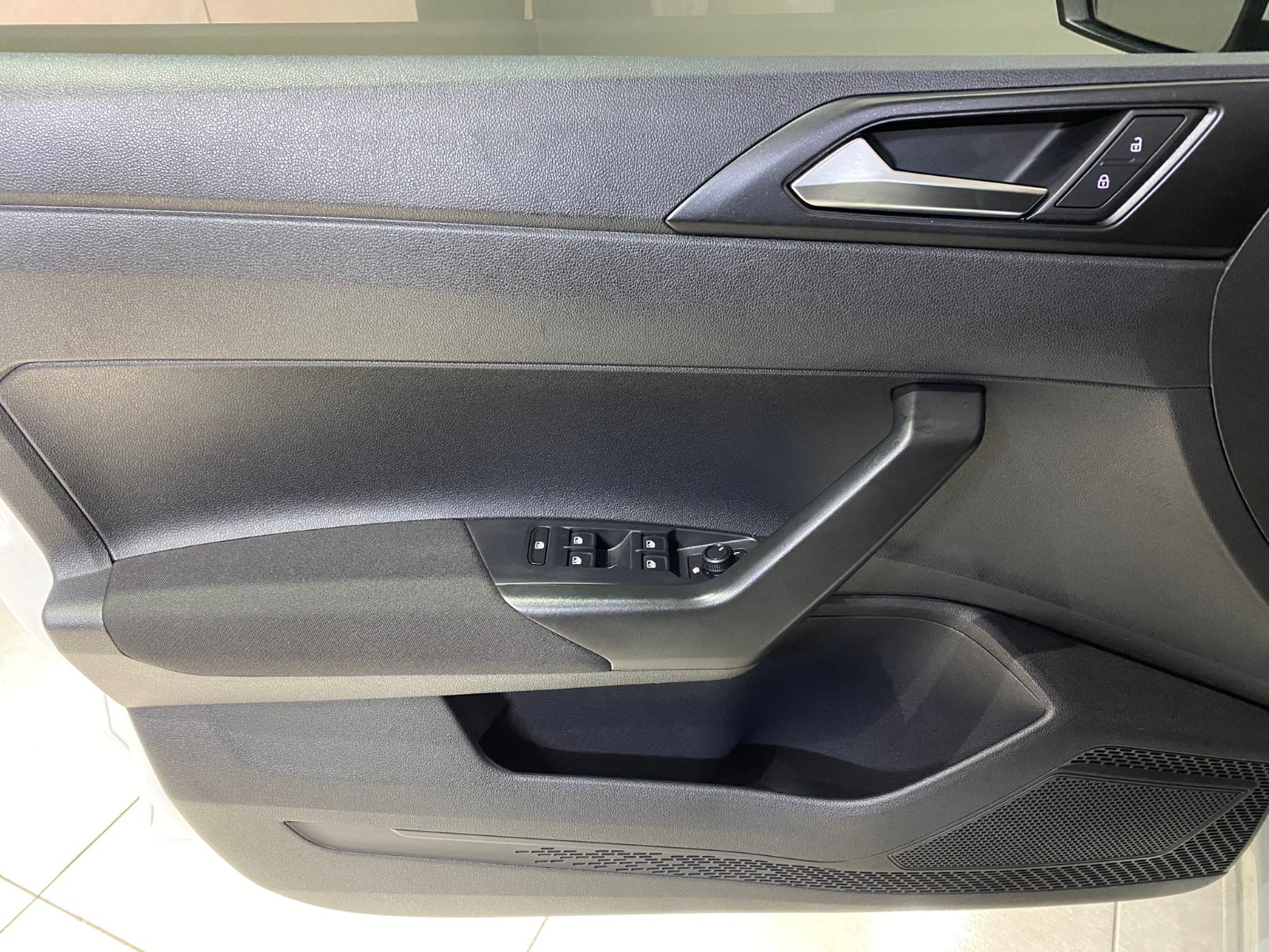 2022 Benzin Manuel Volkswagen Polo Beyaz Gürel Tasarım Aksesuar Otomotiv San. Tic. Ltd. Şti.