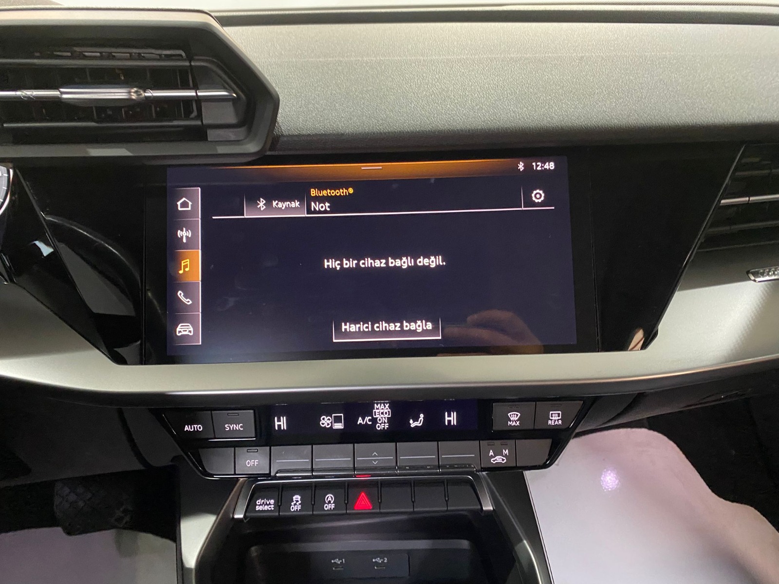 2022 Hybrid Otomatik Audi A3 Beyaz Gürel Tasarım Aksesuar Otomotiv San. Tic. Ltd. Şti.