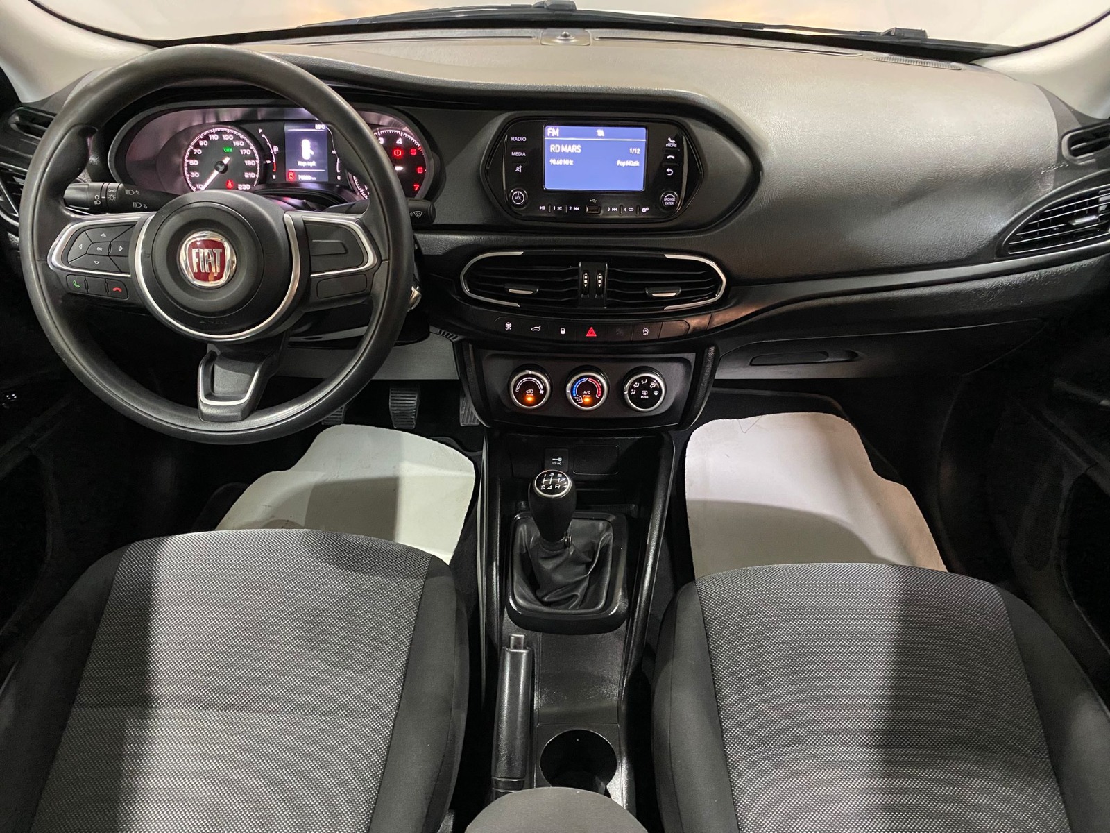 2023 Dizel Manuel Fiat Egea Beyaz Gürel Tasarım Aksesuar Otomotiv San. Tic. Ltd. Şti.