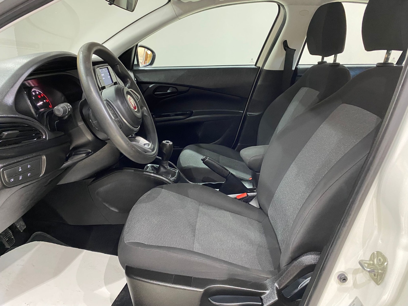 2023 Dizel Manuel Fiat Egea Beyaz Gürel Tasarım Aksesuar Otomotiv San. Tic. Ltd. Şti.