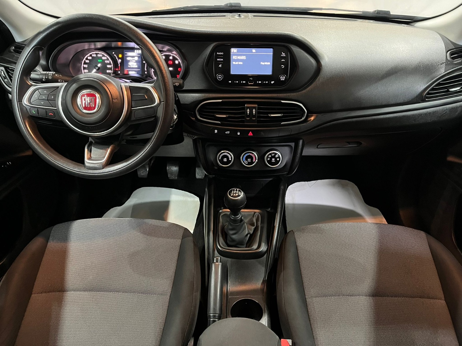 2024 Benzin Manuel Fiat Egea Mavi Gürel Tasarım Aksesuar Otomotiv San. Tic. Ltd. Şti.