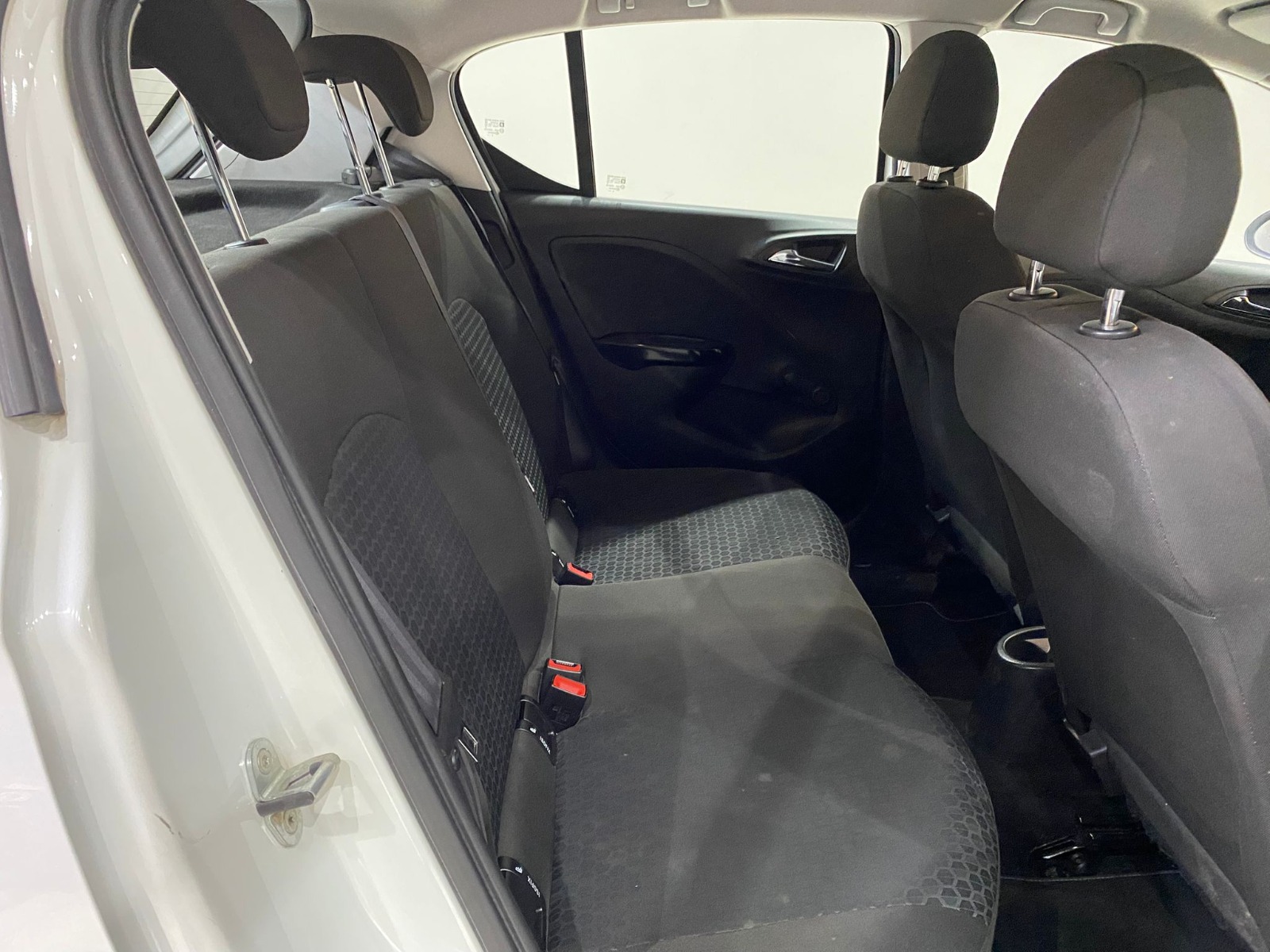 TaksitliOto.Net | 2.El Opel Corsa Hatchback 1.2 Essentia | Manuel & Benzin | Beyaz | İzmir.2el 2016 Benzin Manuel Opel Corsa Beyaz Gürel Tasarım Aksesuar Otomotiv San. Tic. Ltd. Şti.