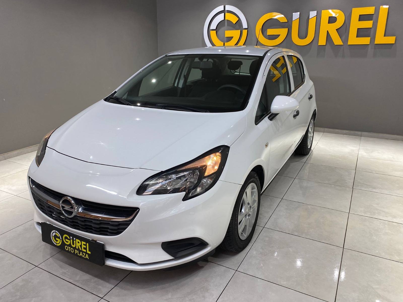 TaksitliOto.Net | 2.El Opel Corsa Hatchback 1.2 Essentia | Manuel & Benzin | Beyaz | İzmir.2el 2016 Benzin Manuel Opel Corsa Beyaz Gürel Tasarım Aksesuar Otomotiv San. Tic. Ltd. Şti.