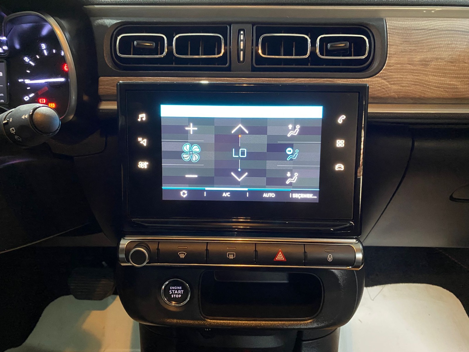 2021 Benzin Otomatik Citroen C3 Gri Gürel Tasarım Aksesuar Otomotiv San. Tic. Ltd. Şti.