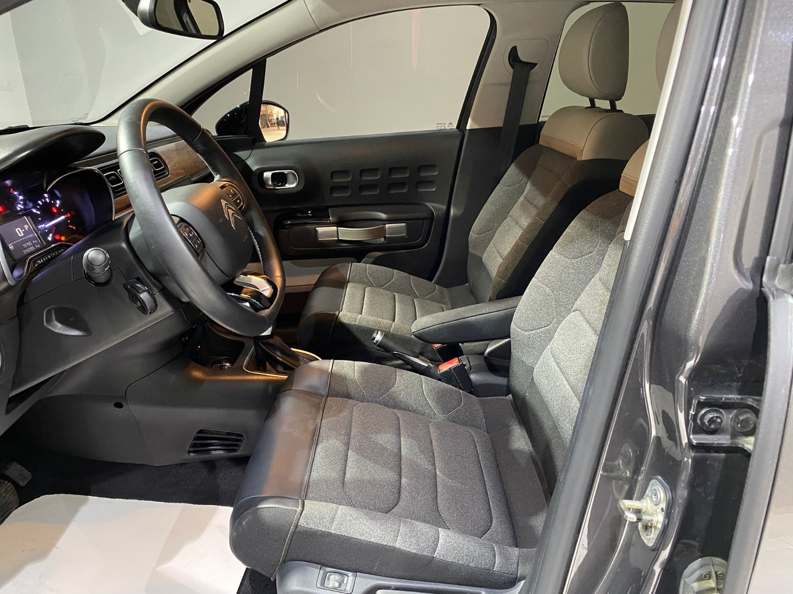 2021 Benzin Otomatik Citroen C3 Gri Gürel Tasarım Aksesuar Otomotiv San. Tic. Ltd. Şti.
