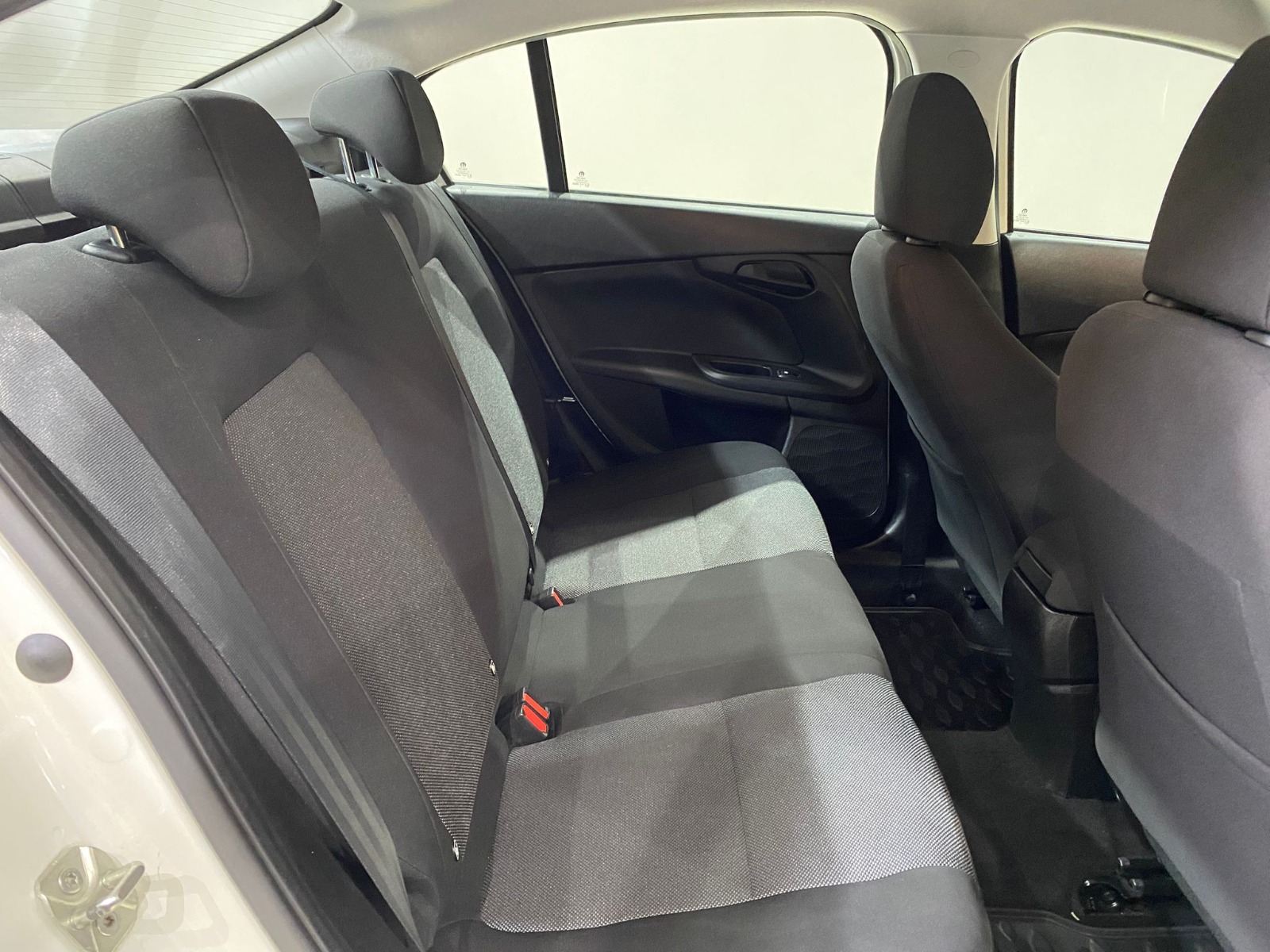 2021 Dizel Manuel Fiat Egea Beyaz Gürel Tasarım Aksesuar Otomotiv San. Tic. Ltd. Şti.