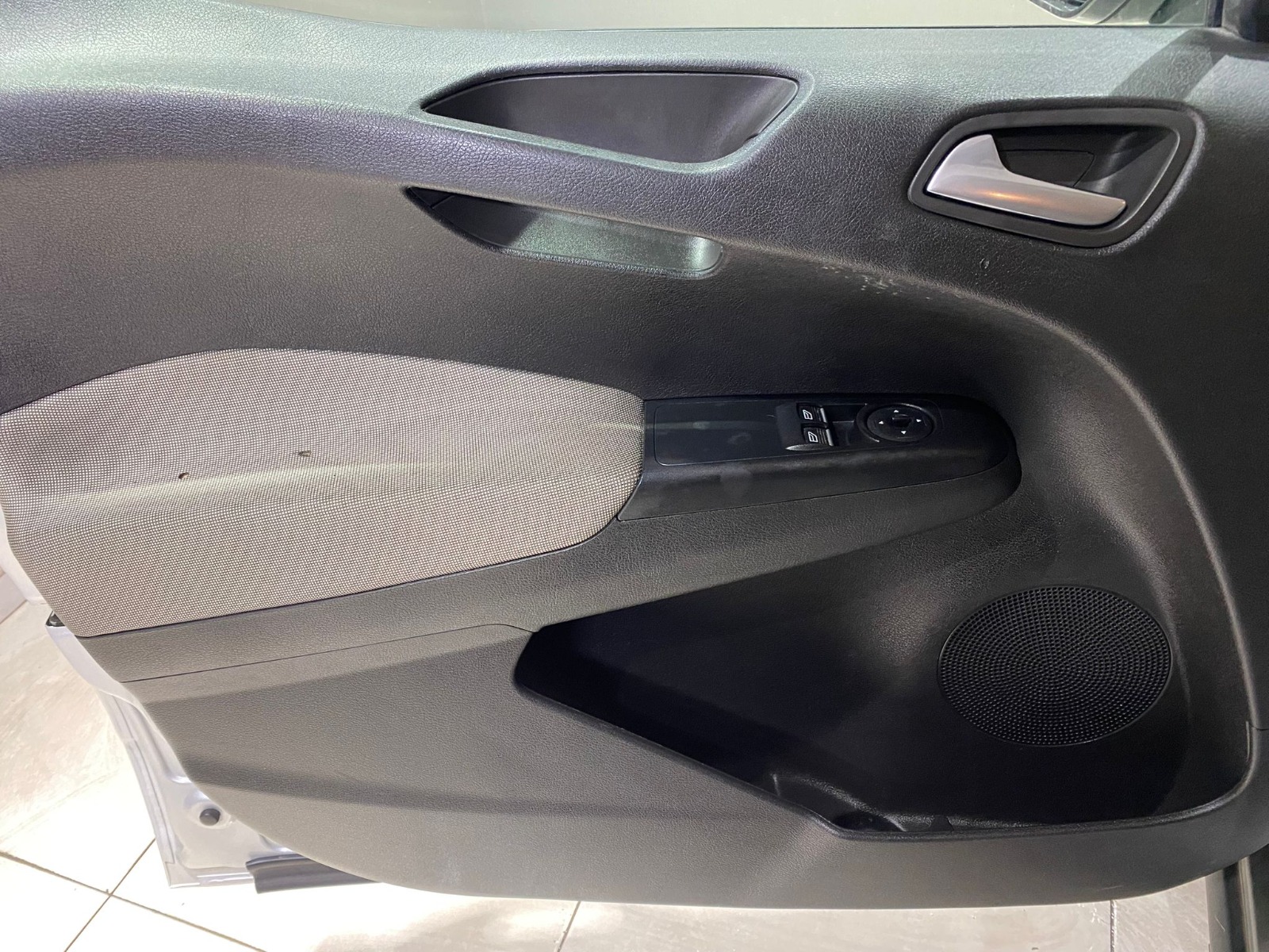 2021 Dizel Manuel Ford Tourneo Courier Gümüş Gri Gürel Tasarım Aksesuar Otomotiv San. Tic. Ltd. Şti.