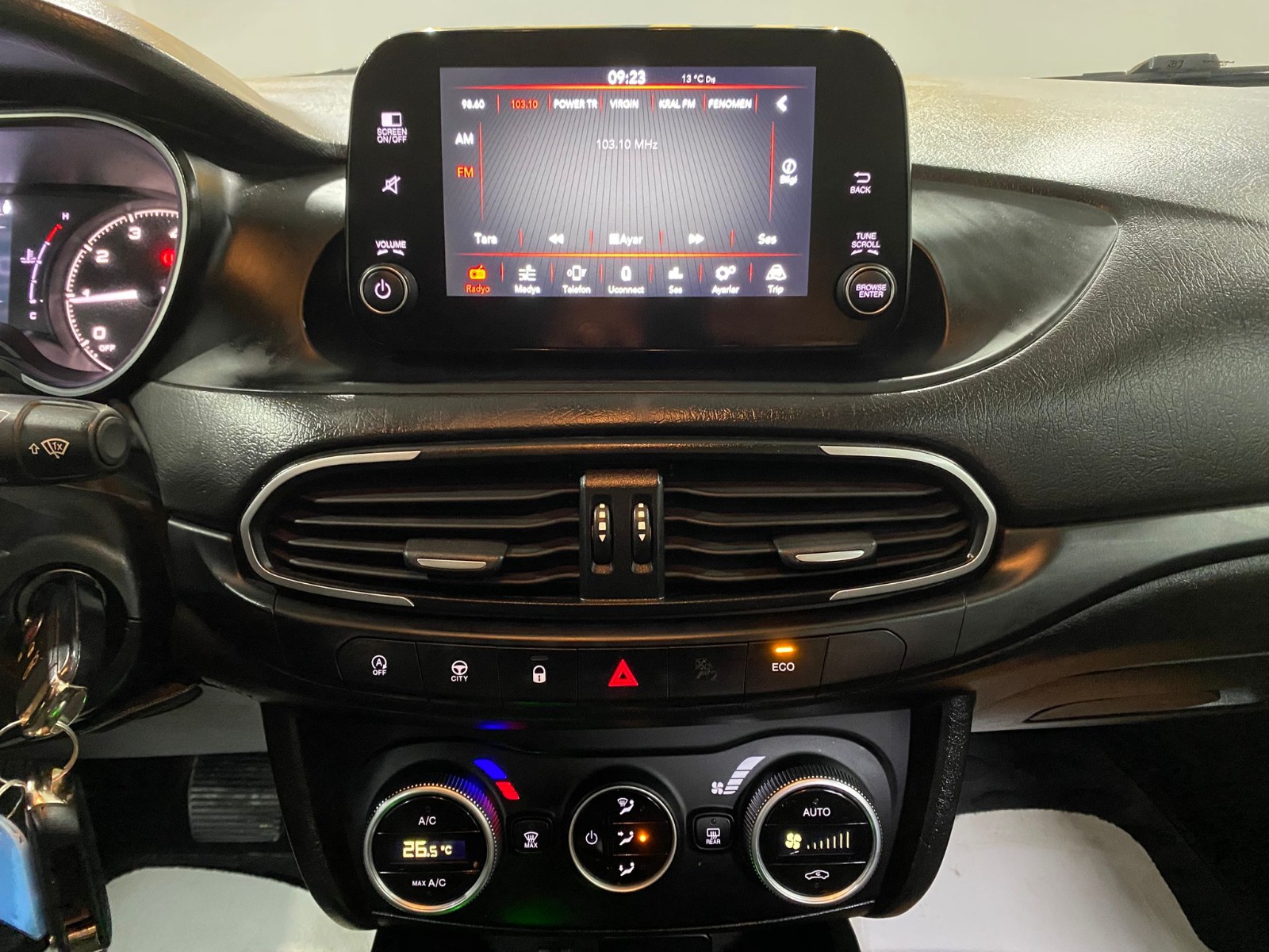 2023 Dizel Otomatik Fiat Egea Cross Mavi Gürel Tasarım Aksesuar Otomotiv San. Tic. Ltd. Şti.