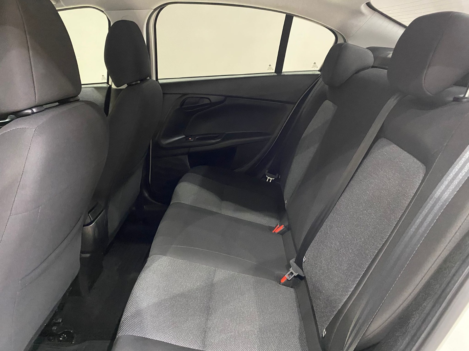 2019 Dizel Manuel Fiat Egea Beyaz Gürel Tasarım Aksesuar Otomotiv San. Tic. Ltd. Şti.