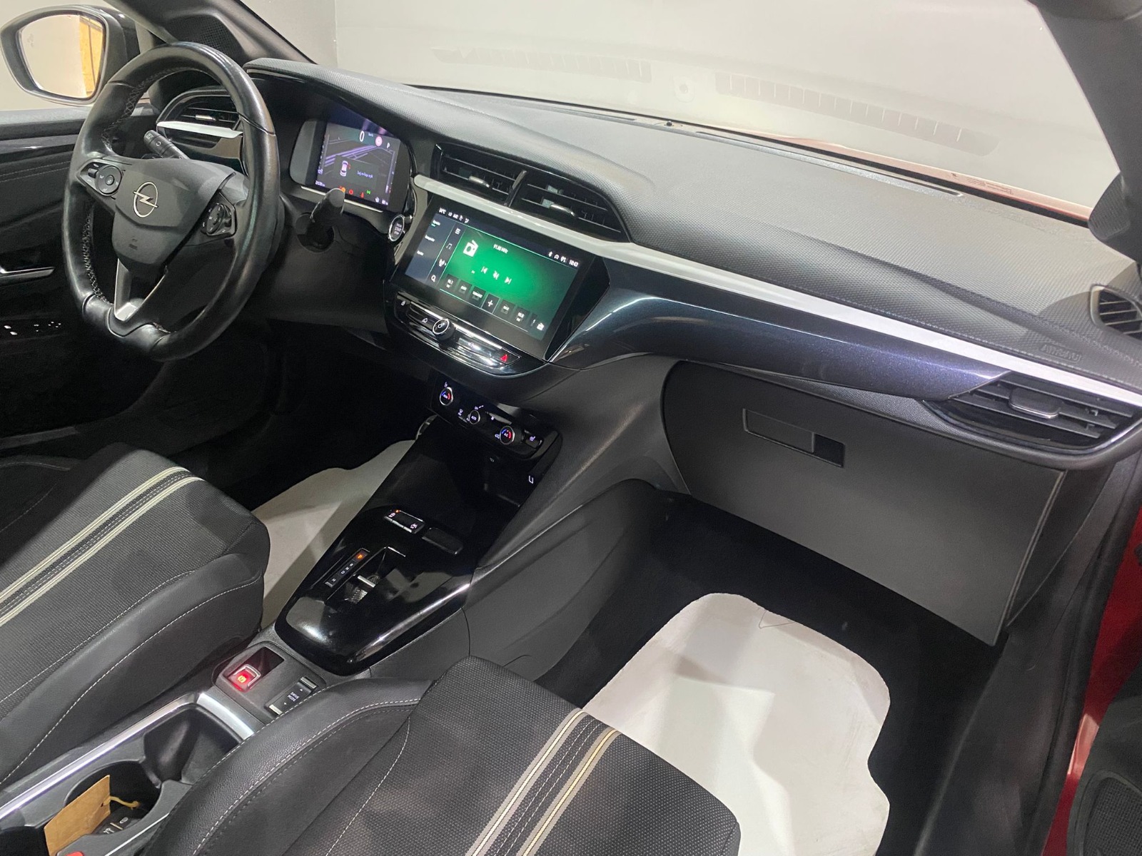 2023 Benzin Otomatik Opel Corsa Kırmızı Gürel Tasarım Aksesuar Otomotiv San. Tic. Ltd. Şti.