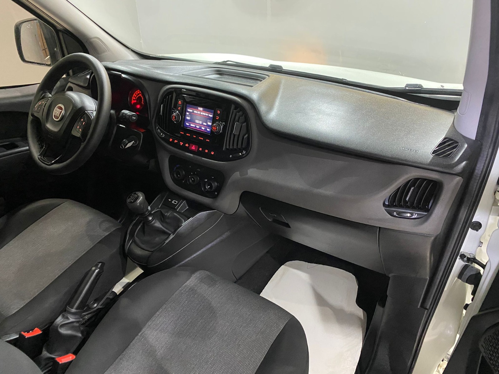 2022 Dizel Manuel Fiat Doblo Beyaz Gürel Tasarım Aksesuar Otomotiv San. Tic. Ltd. Şti.