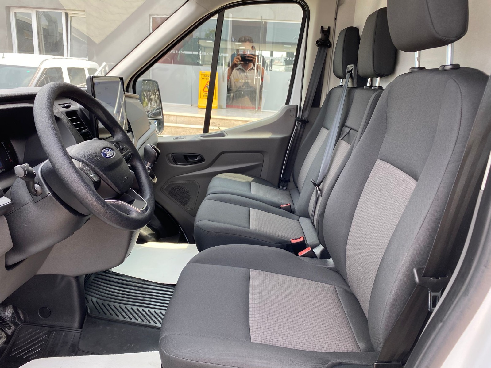 2025 Dizel Manuel Ford Transit Beyaz Gürel Tasarım Aksesuar Otomotiv San. Tic. Ltd. Şti.