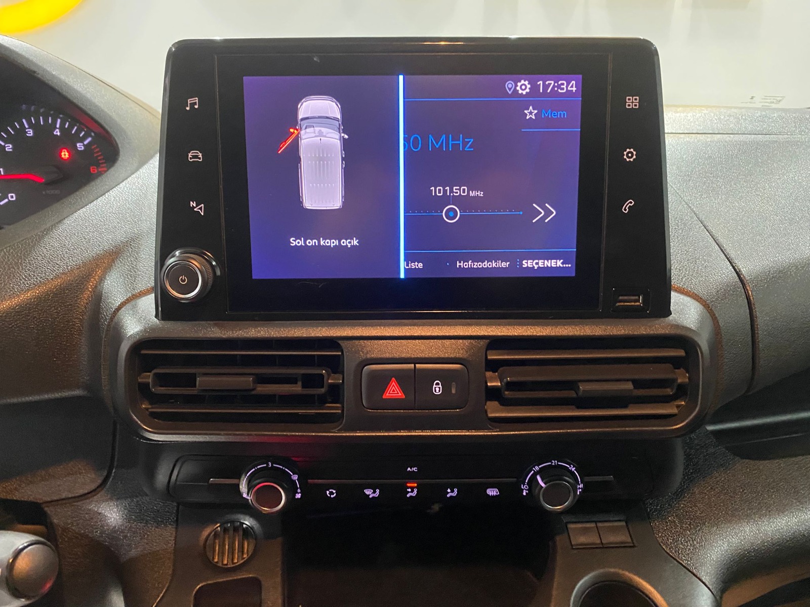 2024 Dizel Manuel Peugeot Partner Beyaz Gürel Tasarım Aksesuar Otomotiv San. Tic. Ltd. Şti.