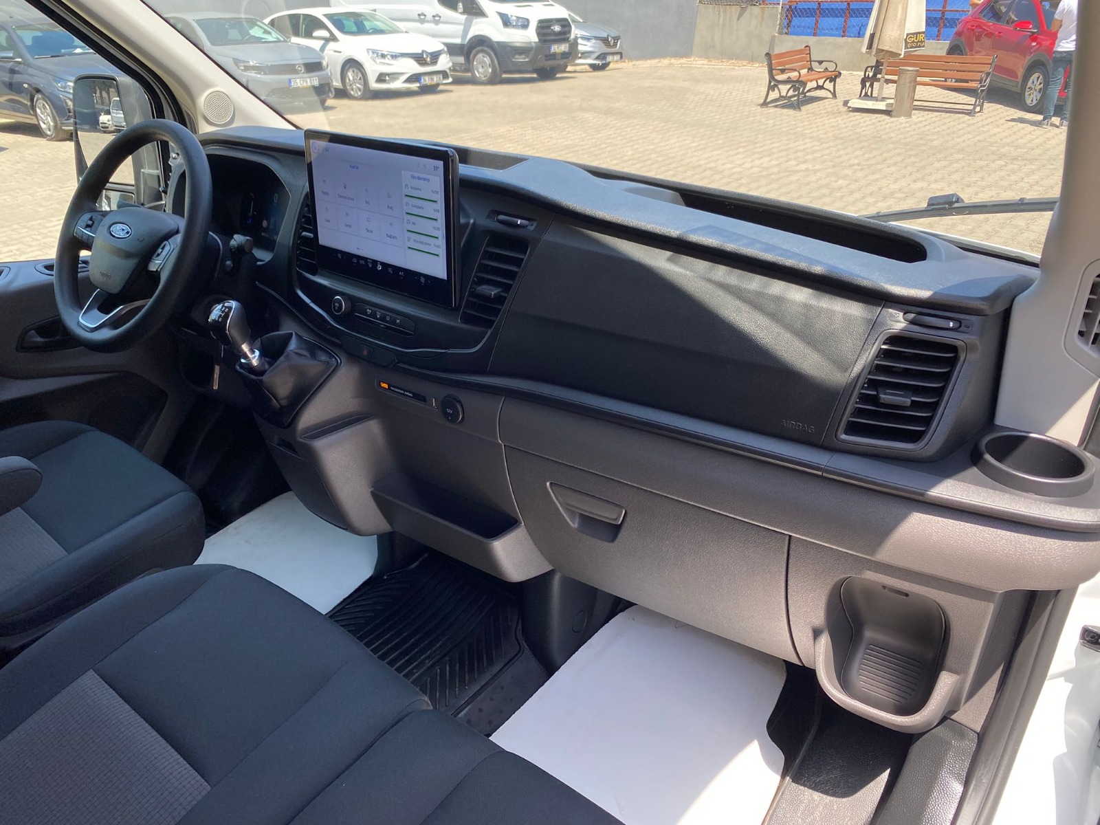 2025 Dizel Manuel Ford Transit Beyaz Gürel Tasarım Aksesuar Otomotiv San. Tic. Ltd. Şti.