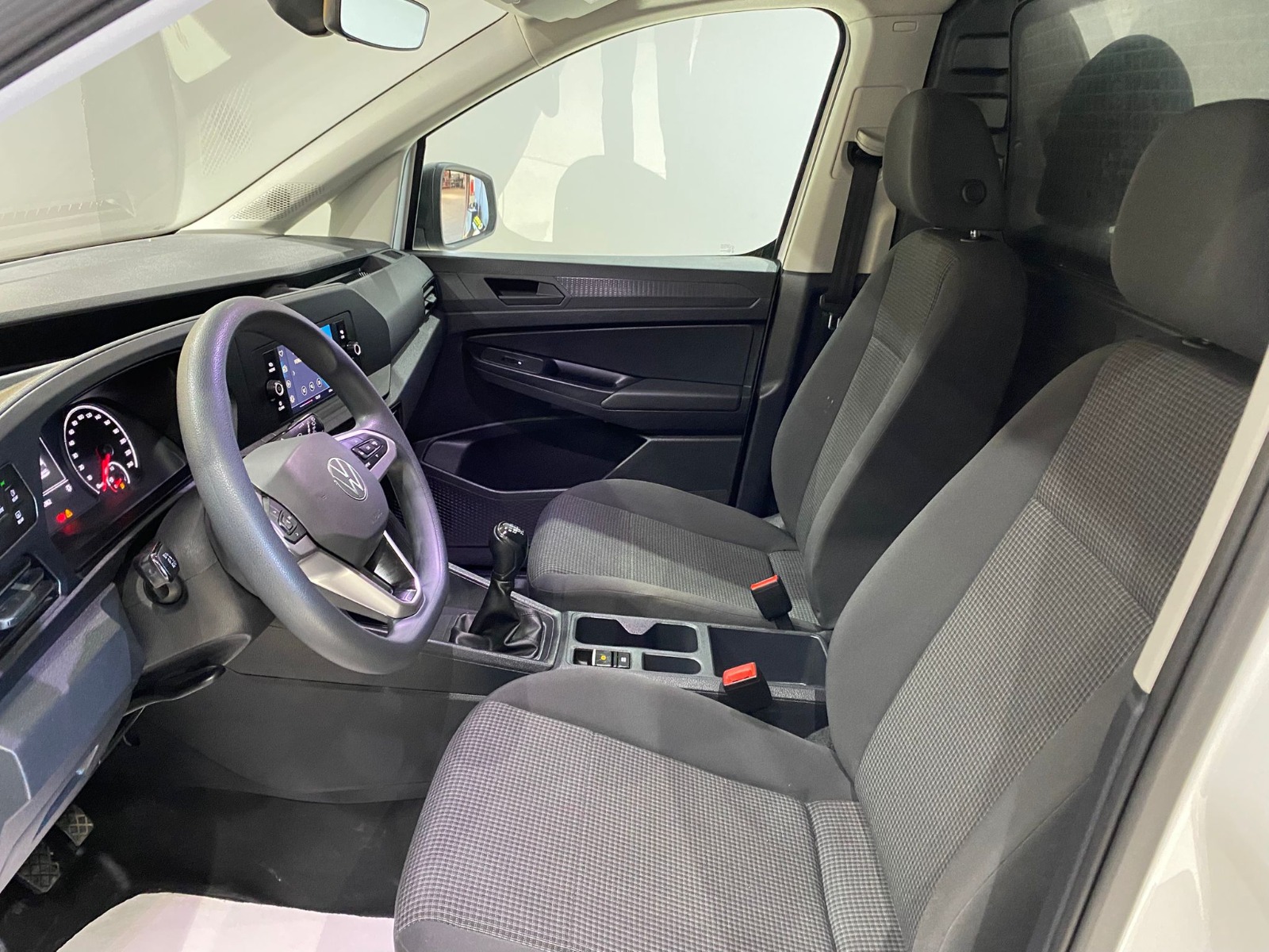 2022 Dizel Manuel Volkswagen Caddy Beyaz Gürel Tasarım Aksesuar Otomotiv San. Tic. Ltd. Şti.