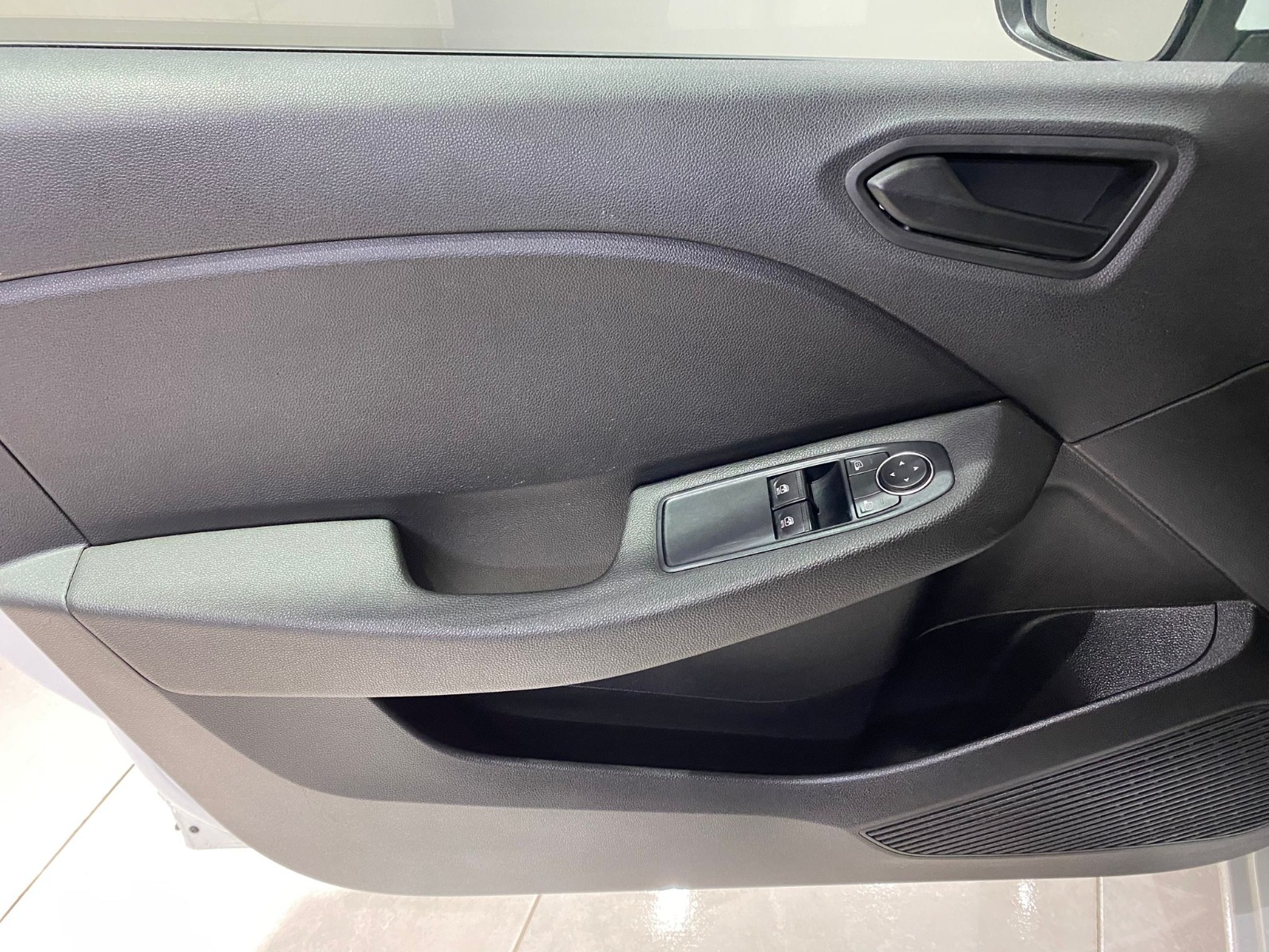 2022 Benzin Manuel Renault Clio Beyaz Gürel Tasarım Aksesuar Otomotiv San. Tic. Ltd. Şti.