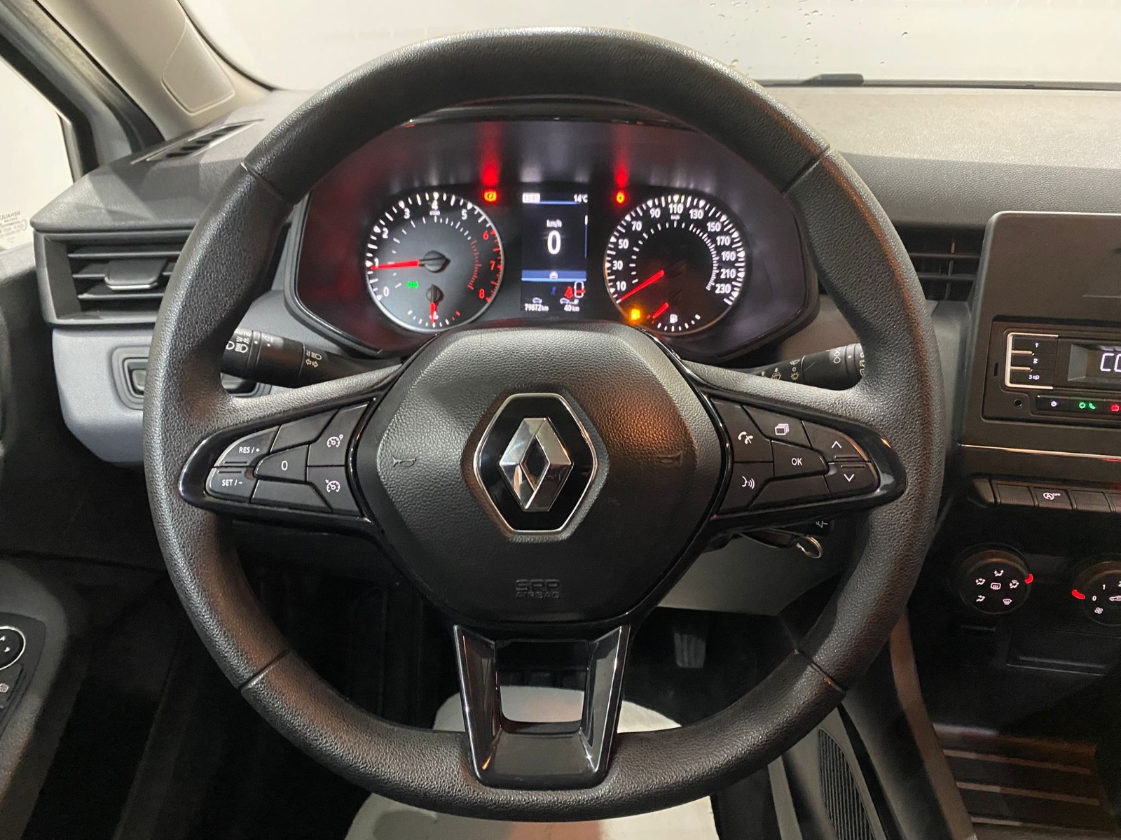 2022 Benzin Manuel Renault Clio Beyaz Gürel Tasarım Aksesuar Otomotiv San. Tic. Ltd. Şti.