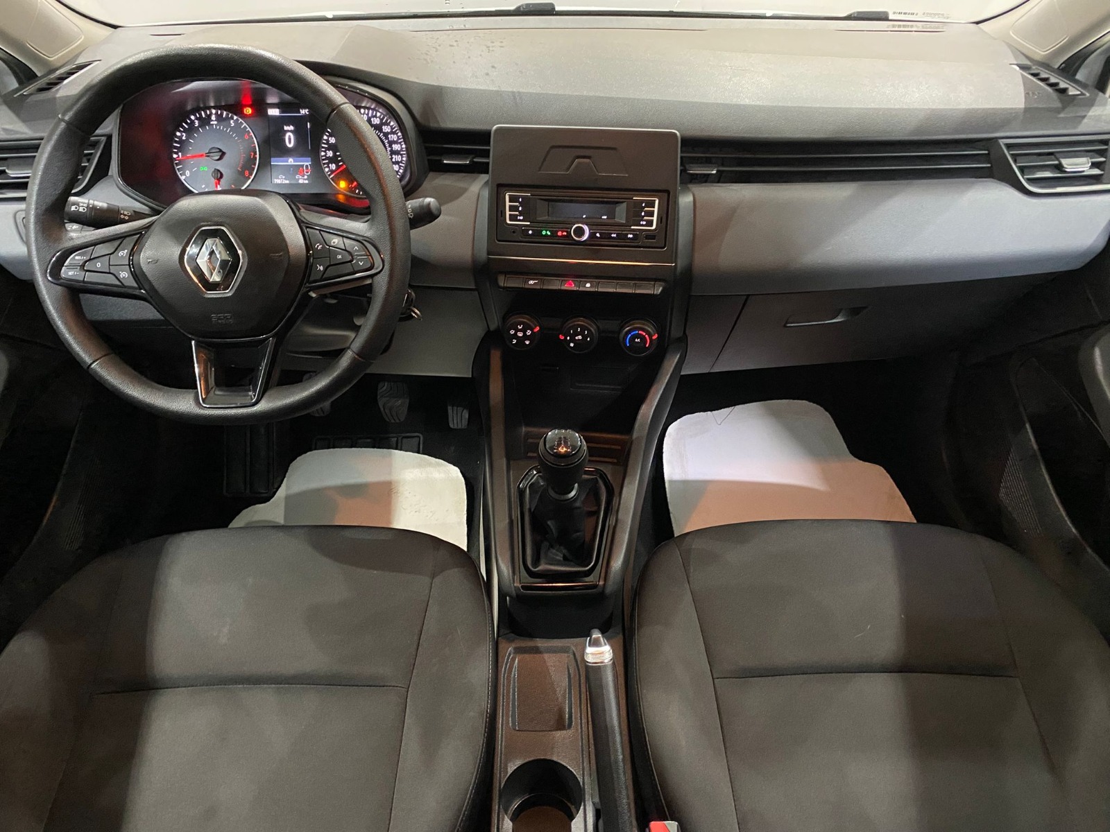 2022 Benzin Manuel Renault Clio Beyaz Gürel Tasarım Aksesuar Otomotiv San. Tic. Ltd. Şti.