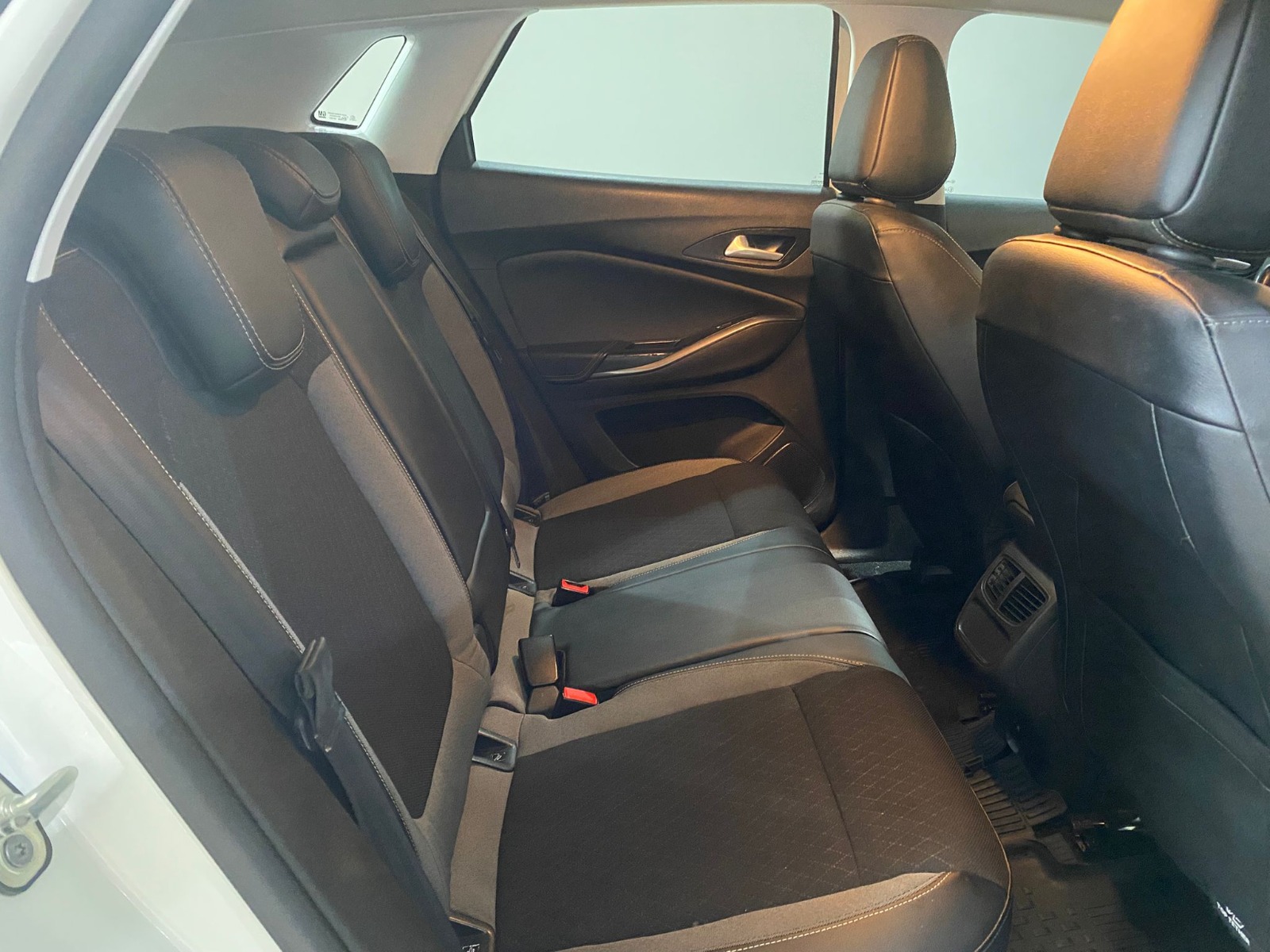 2021 Dizel Otomatik Opel Grandland X Beyaz Gürel Tasarım Aksesuar Otomotiv San. Tic. Ltd. Şti.