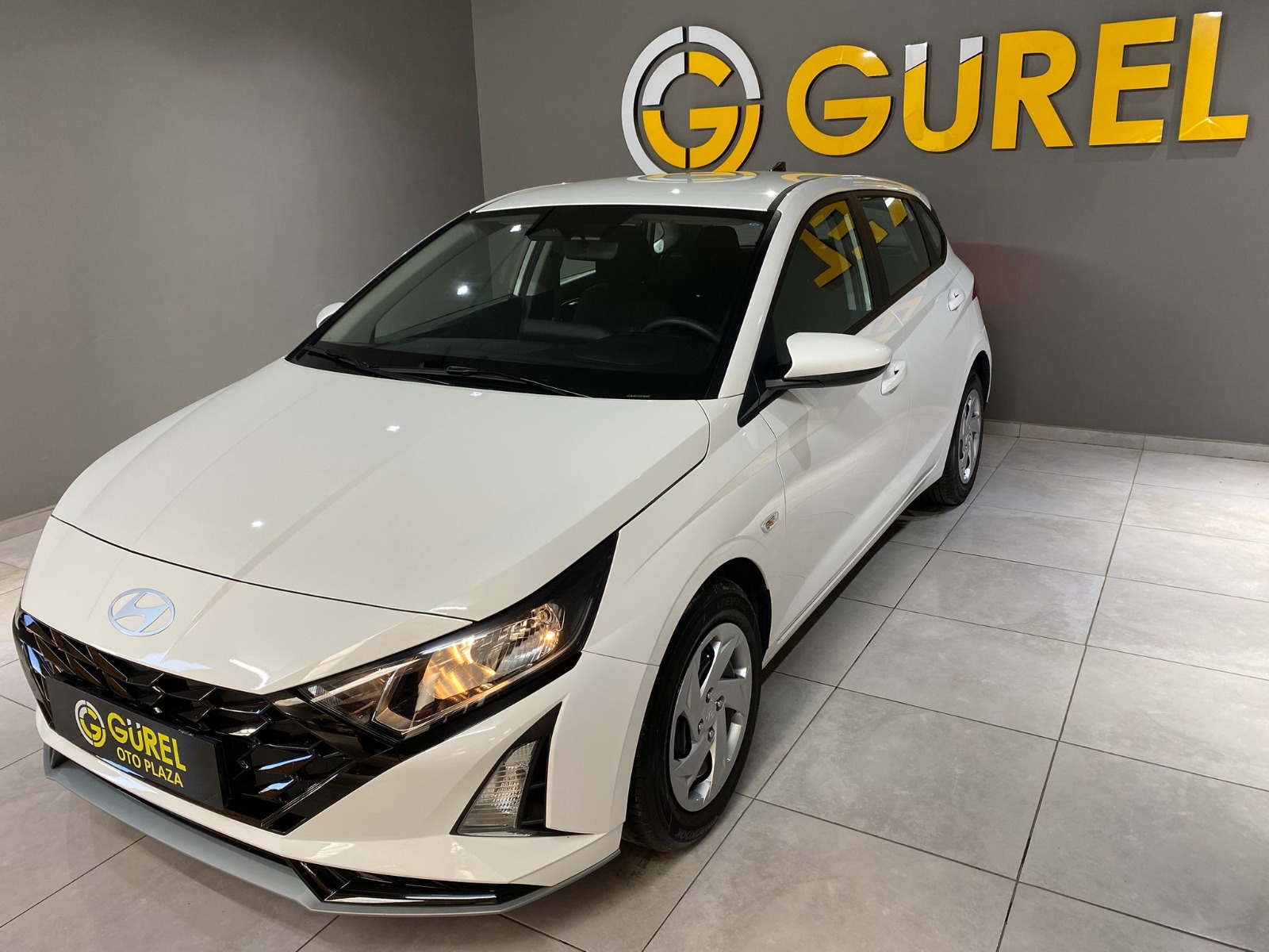 2024 Benzin Otomatik Hyundai i20 Beyaz Gürel Tasarım Aksesuar Otomotiv San. Tic. Ltd. Şti.